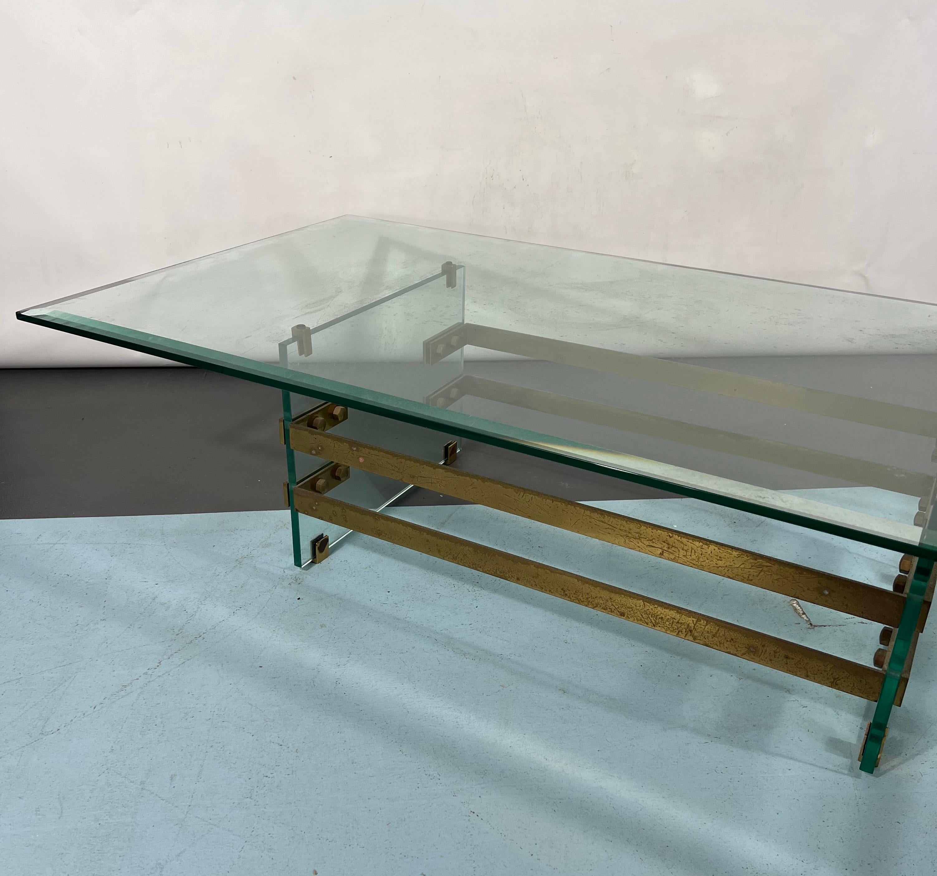 Italian Mid-Century Fontana Arte Attributed Glass and Brass Coffee Table, Italy, 1970s For Sale