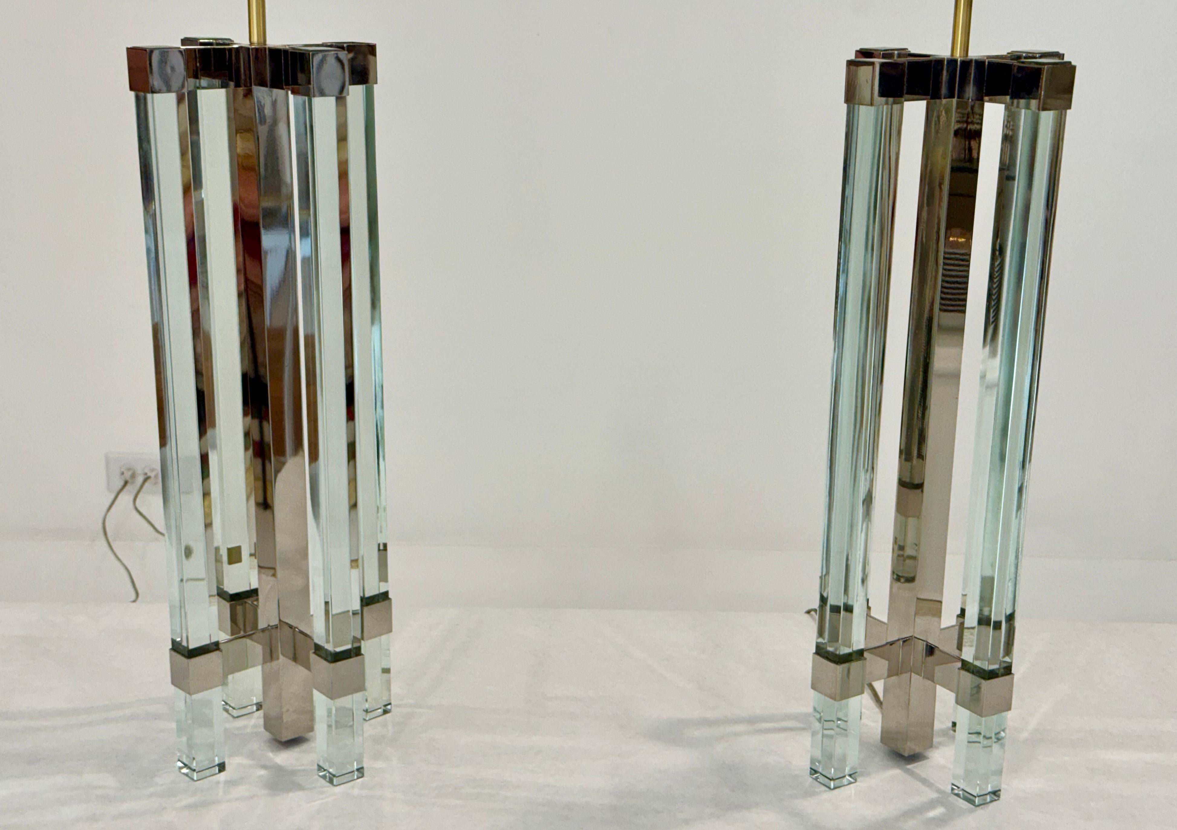 Mid-Century Fontana Arte Glass & Chrome Lamps by Max Ingrand, Italy, 1950s im Angebot 2