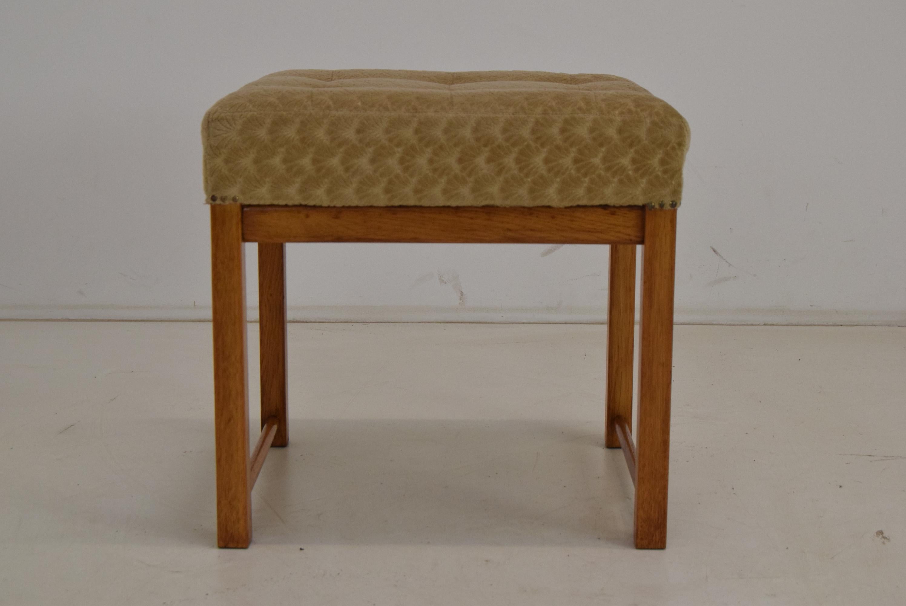 Mid-Century Modern Midcentury Footstool, 1960s  For Sale