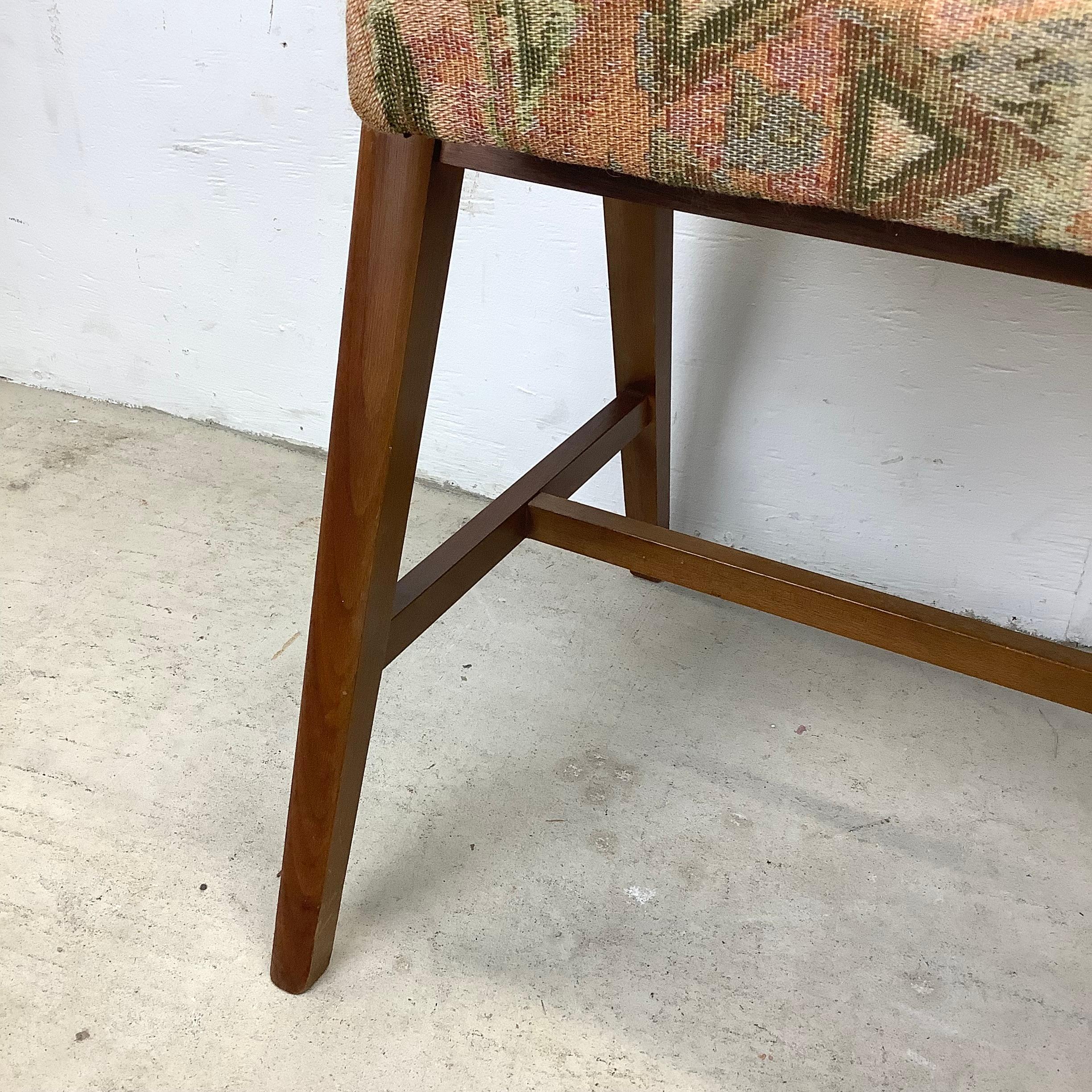 Mid-Century Piano Bench for Baldwin Acrosonic Spinet Piano In Good Condition In Trenton, NJ