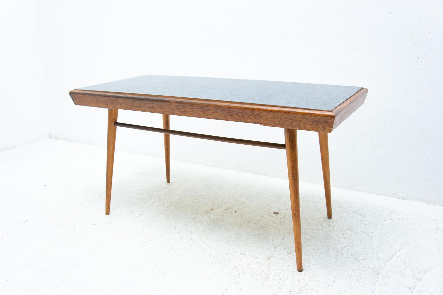 Mid Century Formica and Beech Wood Coffee Table, 1960´s, Czechoslovakia For Sale 9