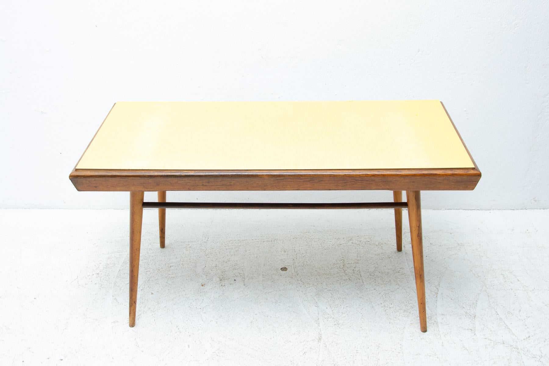 Mid Century Formica and Beech Wood Coffee Table, 1960´s, Czechoslovakia For Sale 11