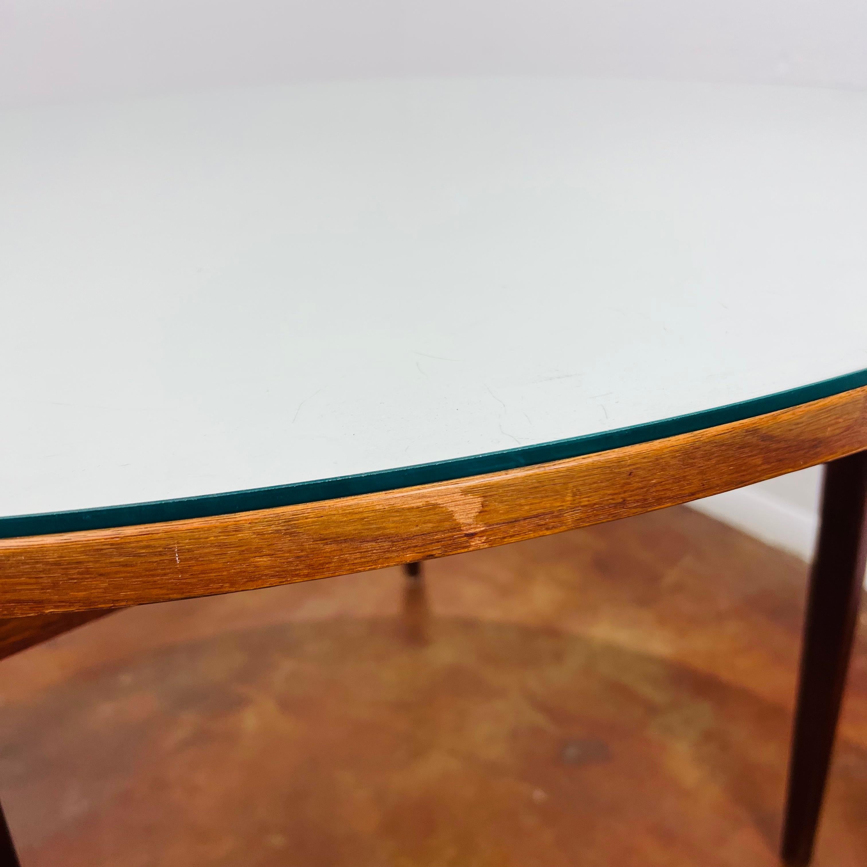 Mid-Century Formica Dining Table For Sale 4