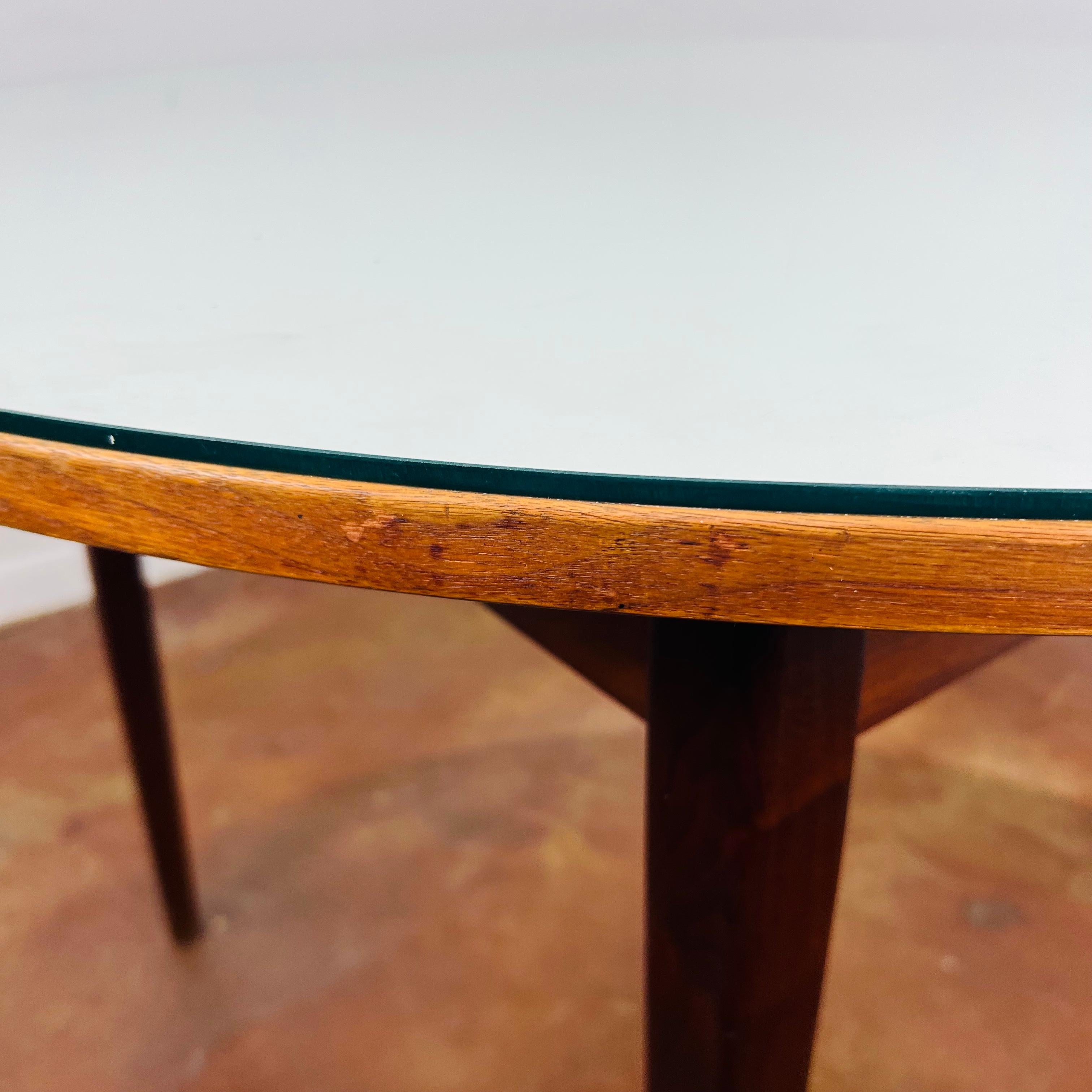 Mid-Century Formica Dining Table For Sale 5