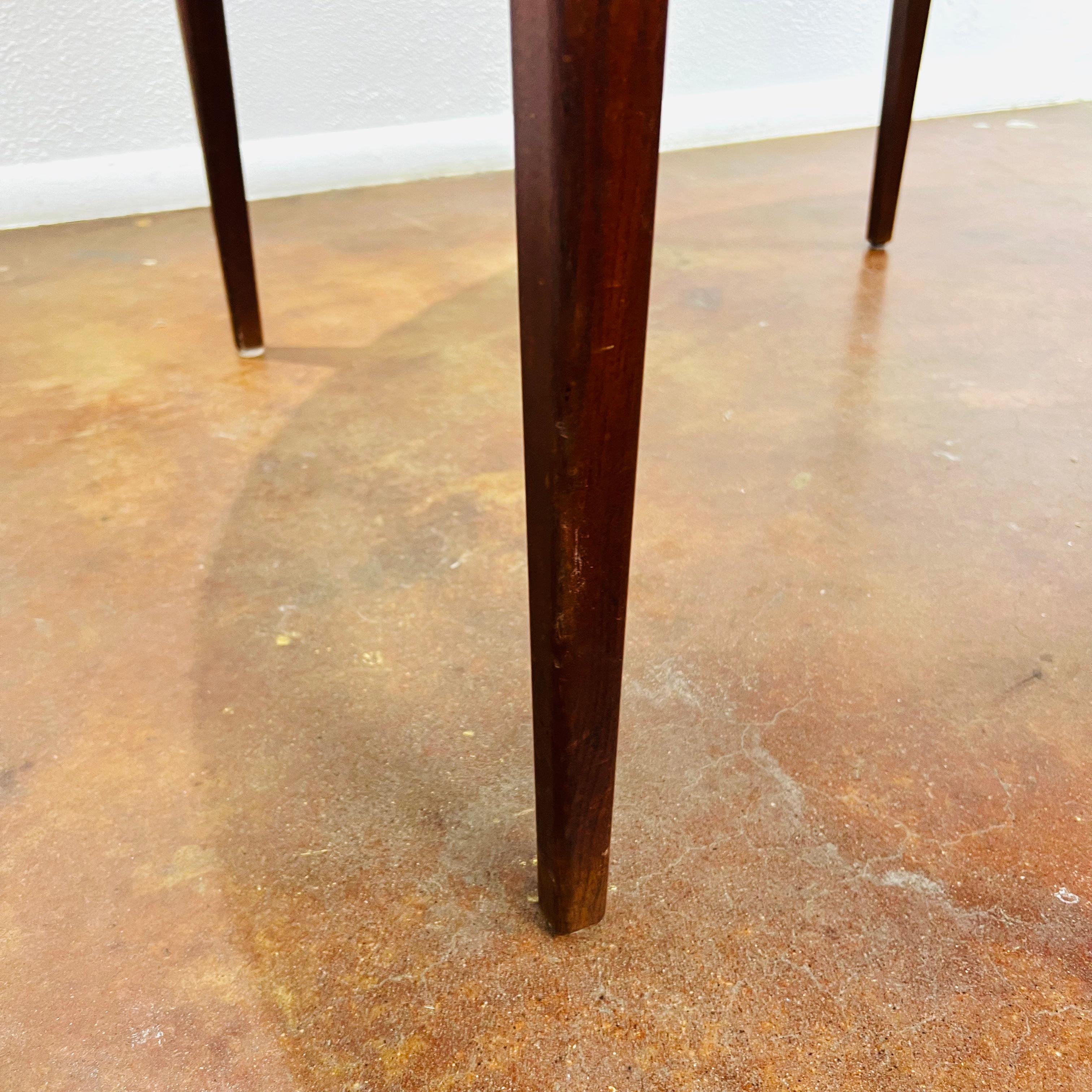 Mid-Century Formica Dining Table For Sale 1