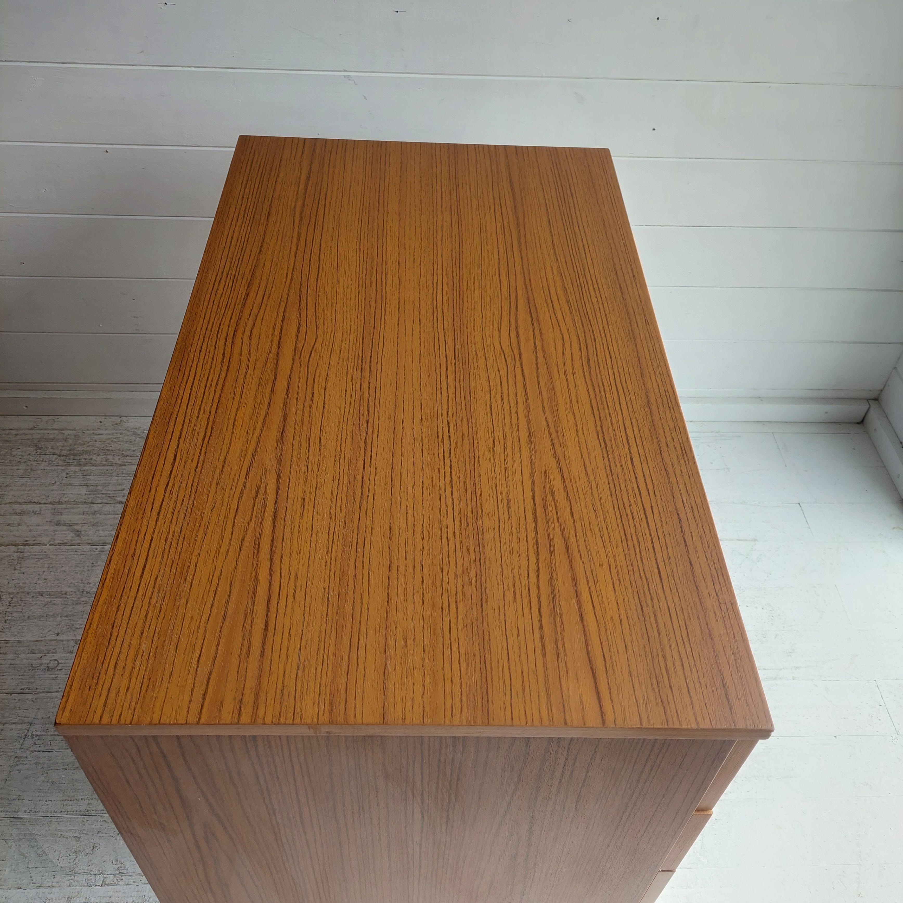  Mid Century Formica Teak effect Chest Of Drawers, 1960s 9