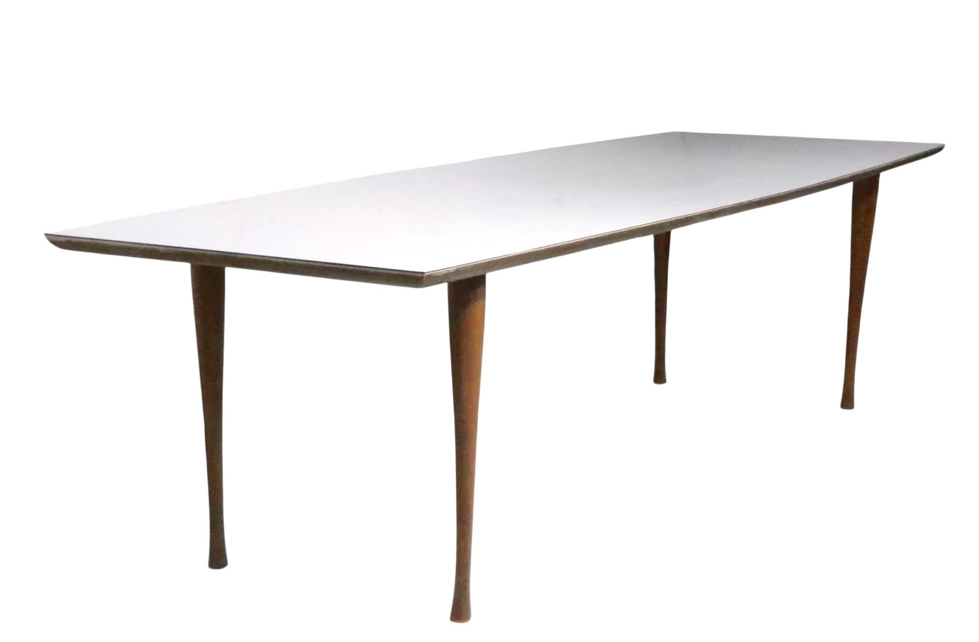 Mid Century Formica Top Coffee Table c. 1950/60's im Angebot 4