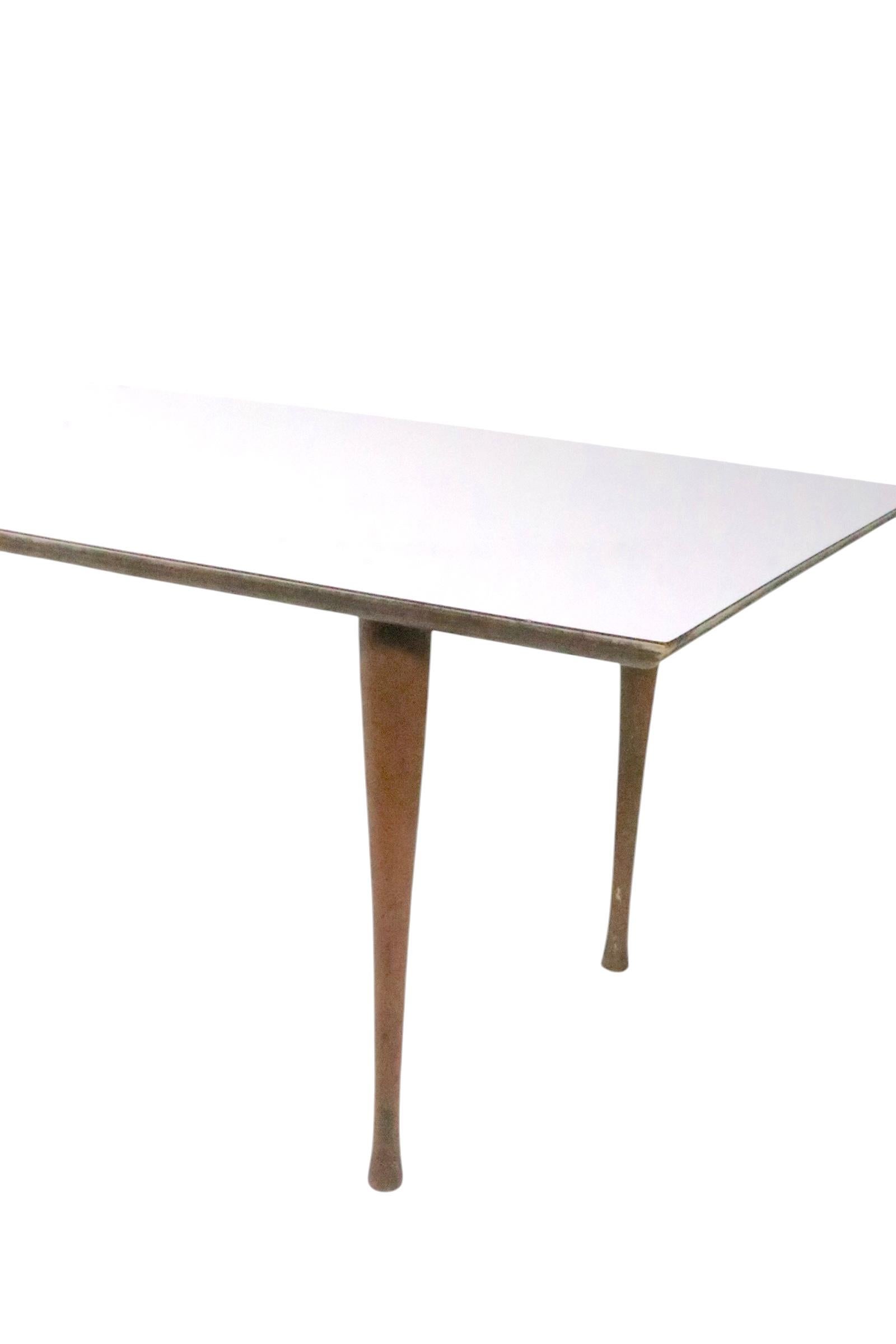 Mid Century Formica Top Coffee Table c. 1950/60's im Angebot 2