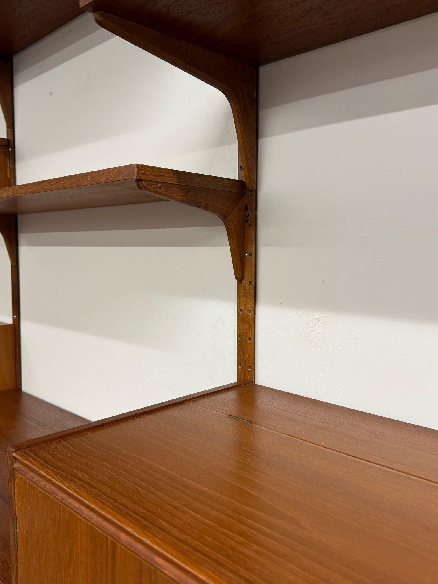 Mid-Century Four Bay Modular Wall Unit by Hansen and Guldborg 11