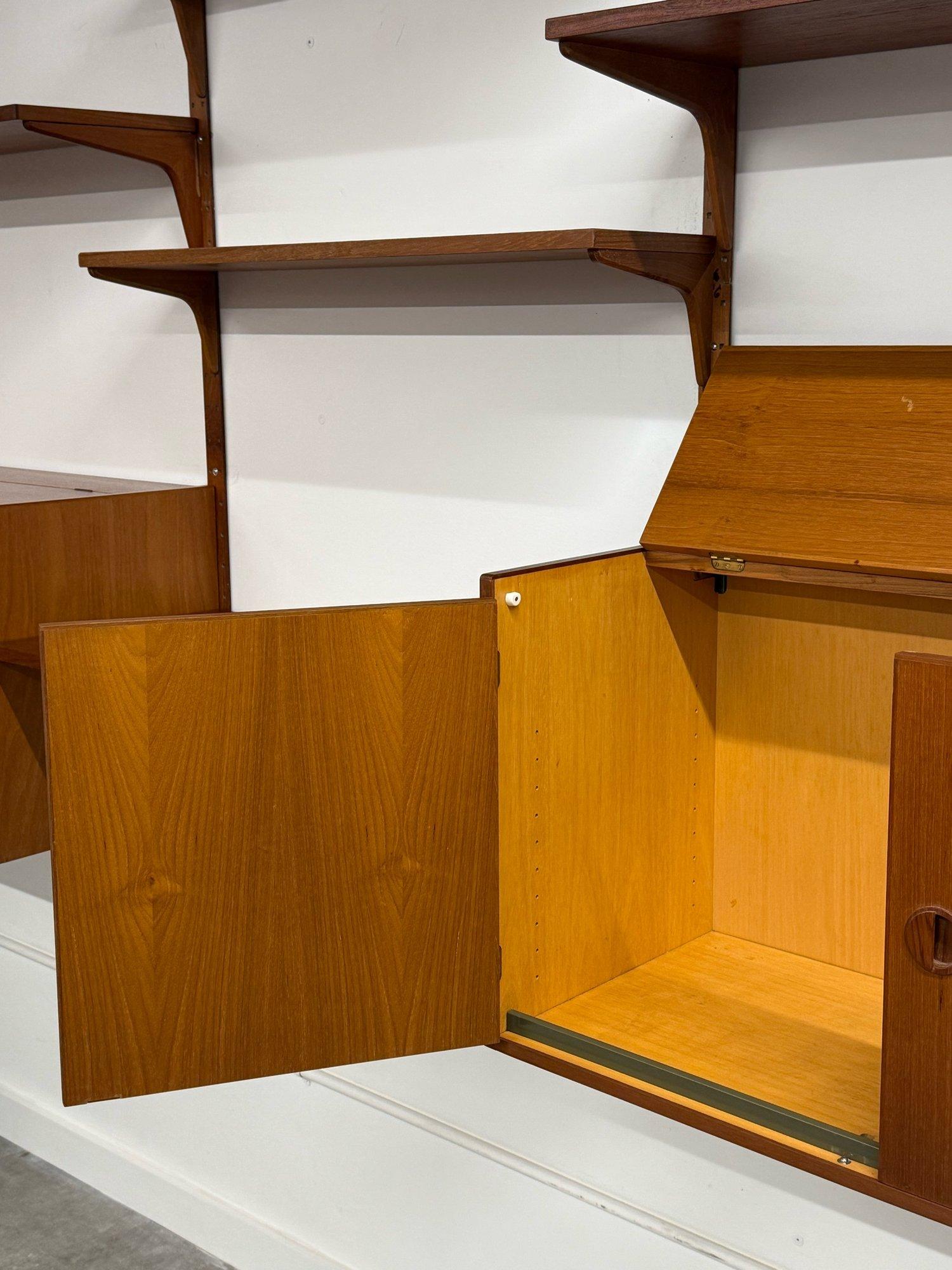Mid-Century Four Bay Modular Wall Unit by Hansen and Guldborg 1