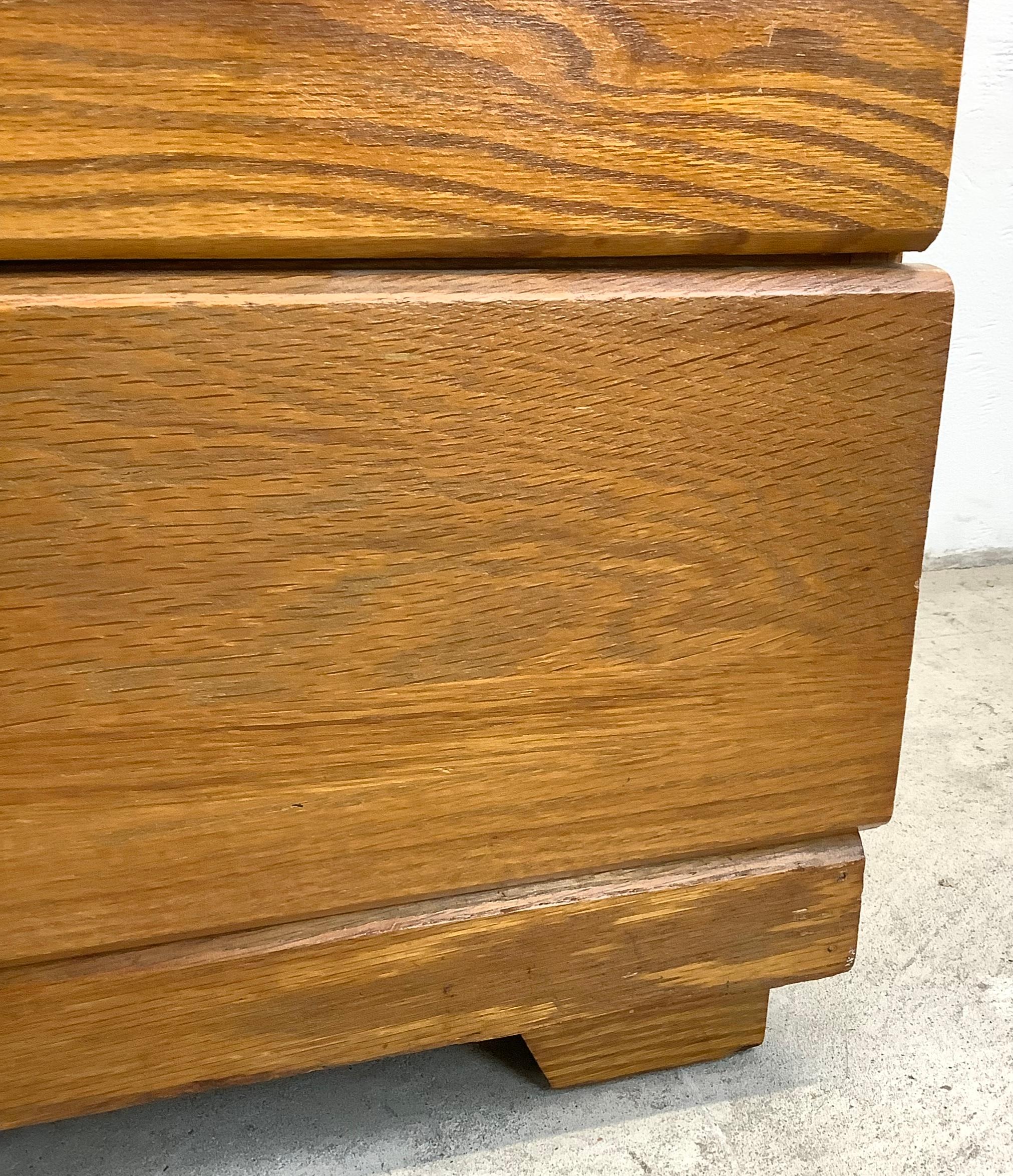 Mid-Century Four Drawer Dresser by Mengel Furniture- attr. Raymond Loewy For Sale 1