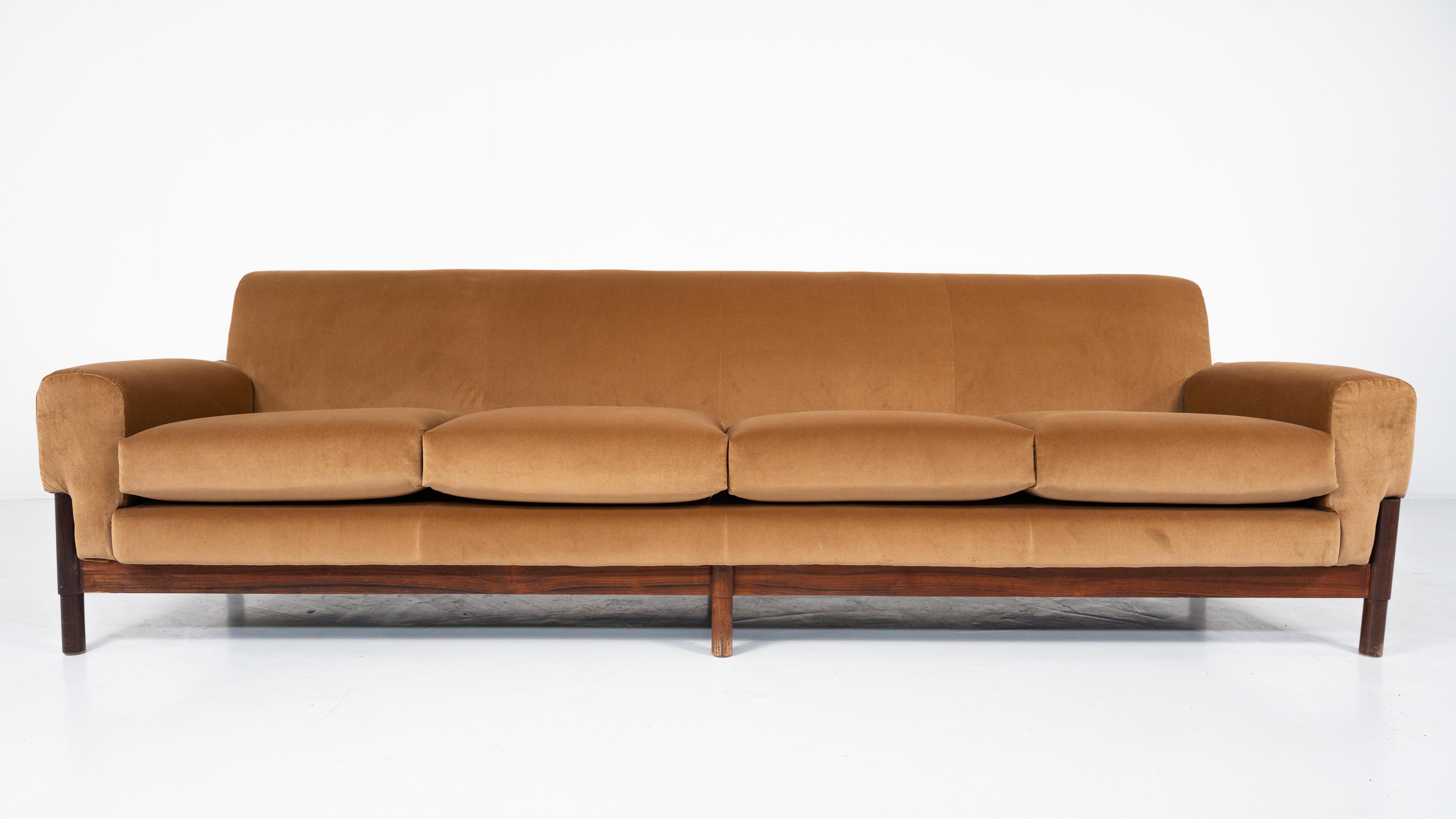Italian Mid-Century Four Seater Sofa by Saporiti, Italy, 1960s - New Upholstery For Sale