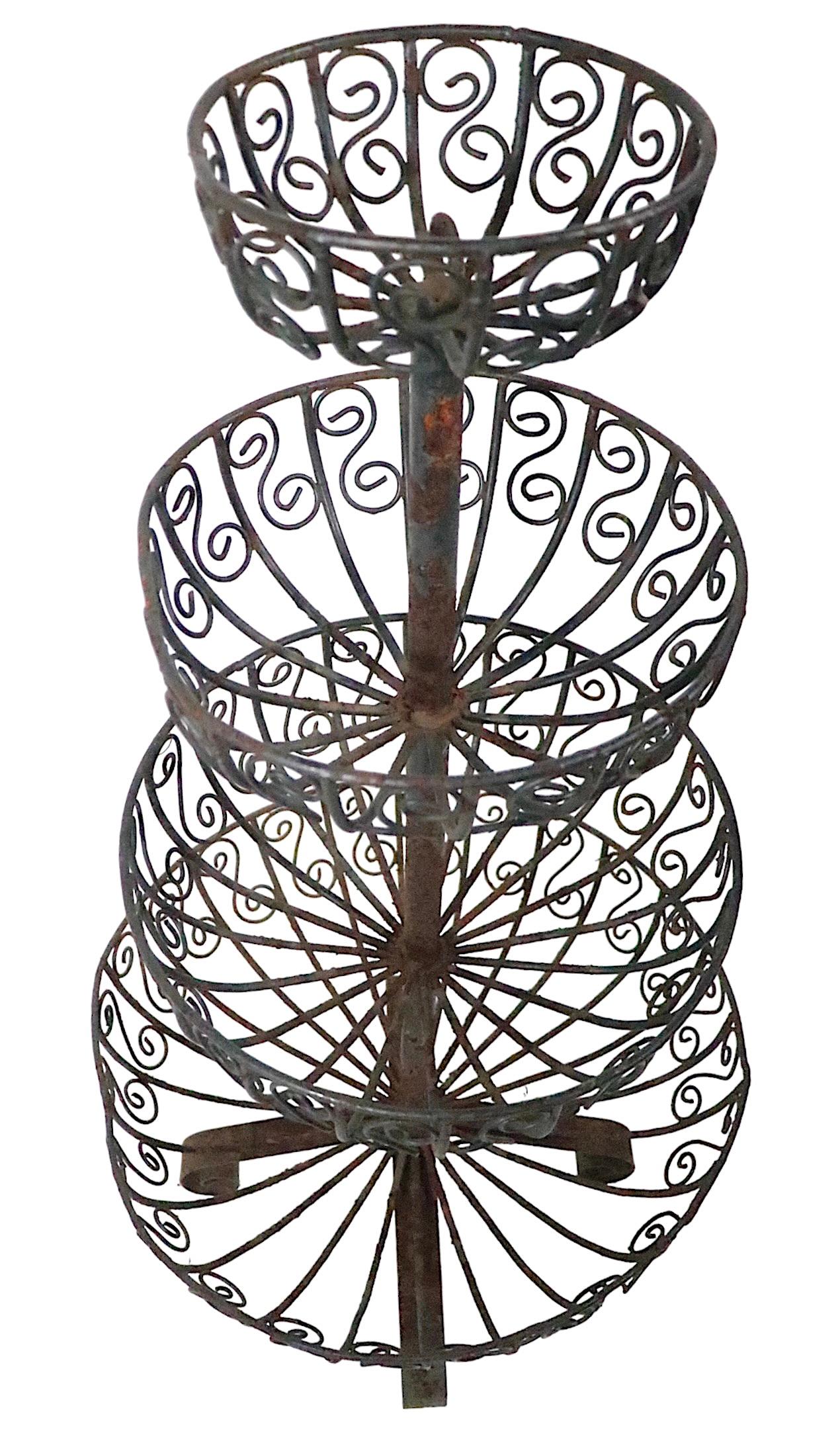 Mid Century Four Tier Wrought Iron Wire Work Planter with Graduated Size Basins In Good Condition For Sale In New York, NY