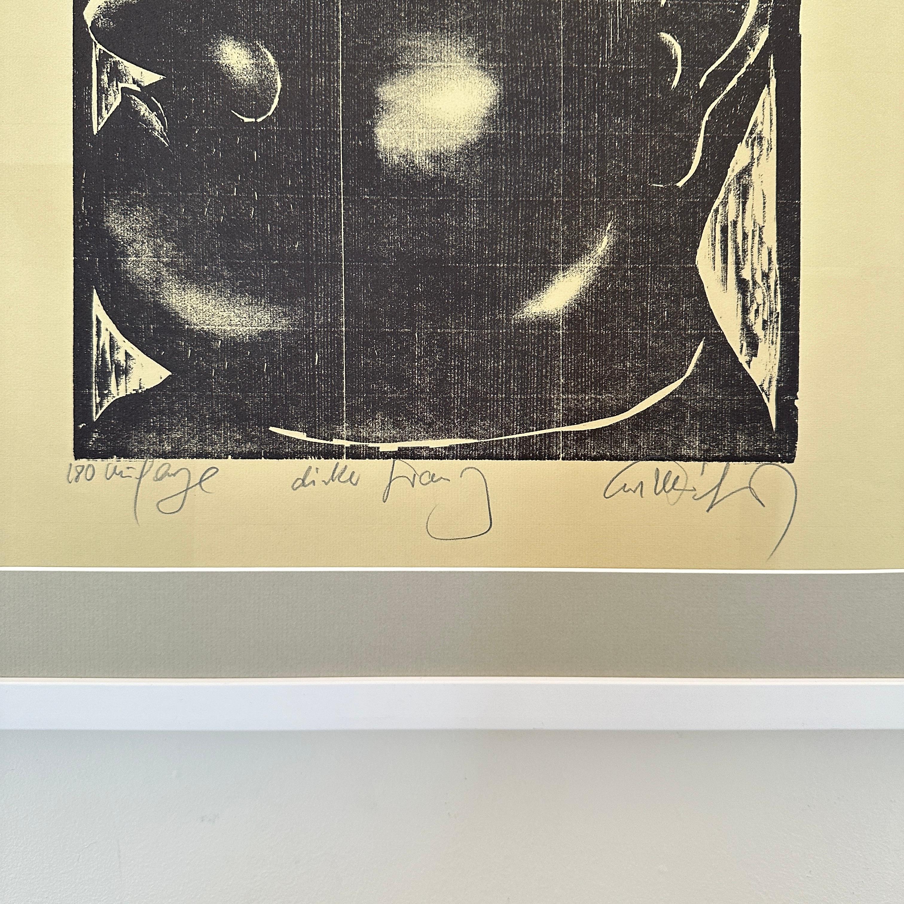 Linoléum découpé sur papier encadré du milieu du siècle, Portrait d'un homme, vers 1970 Bon état - En vente à Berlin, DE