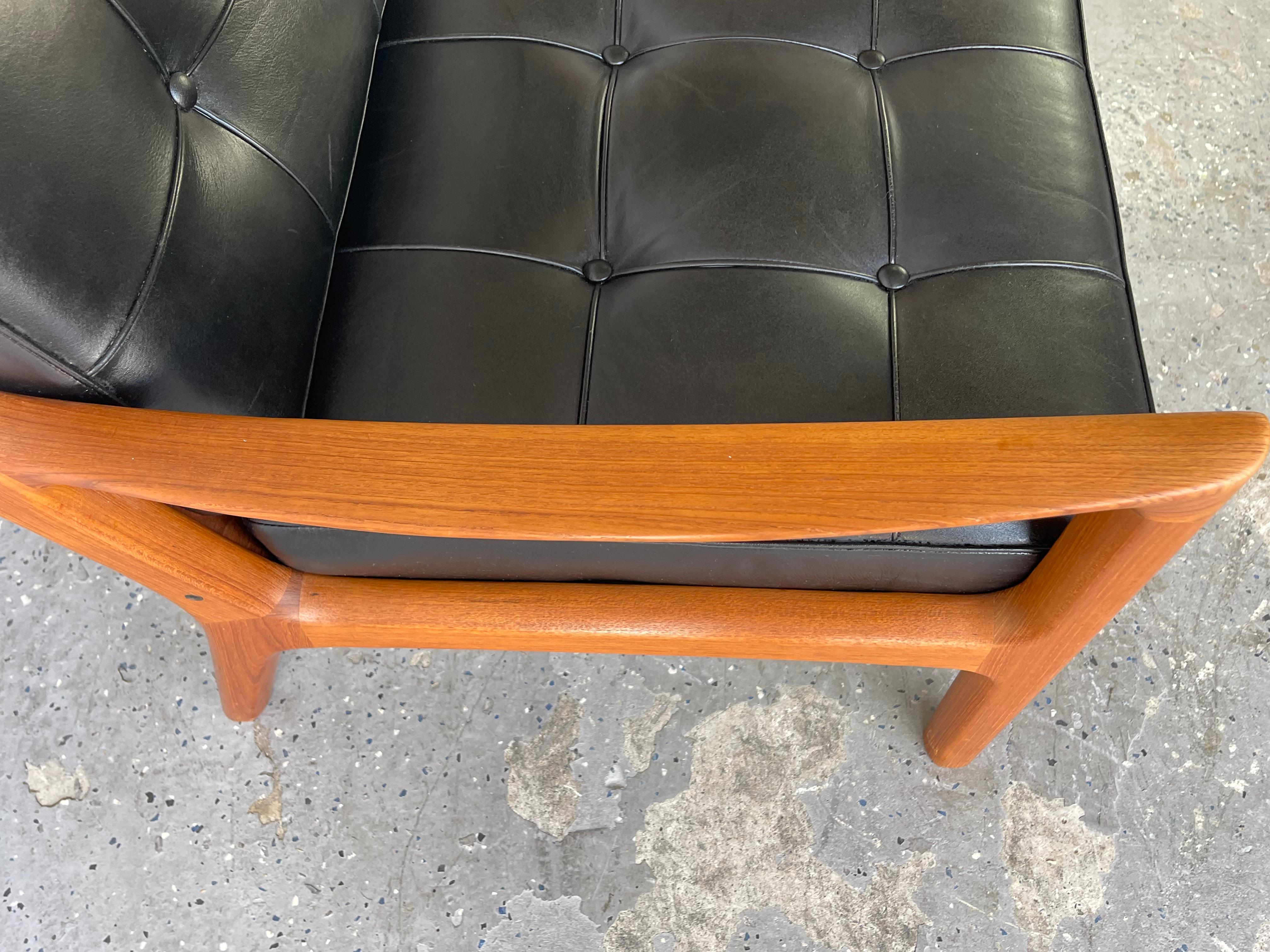Mid Century France & Son Teak & Oxhide Leather lounge Chair Model 116 / Senator 4