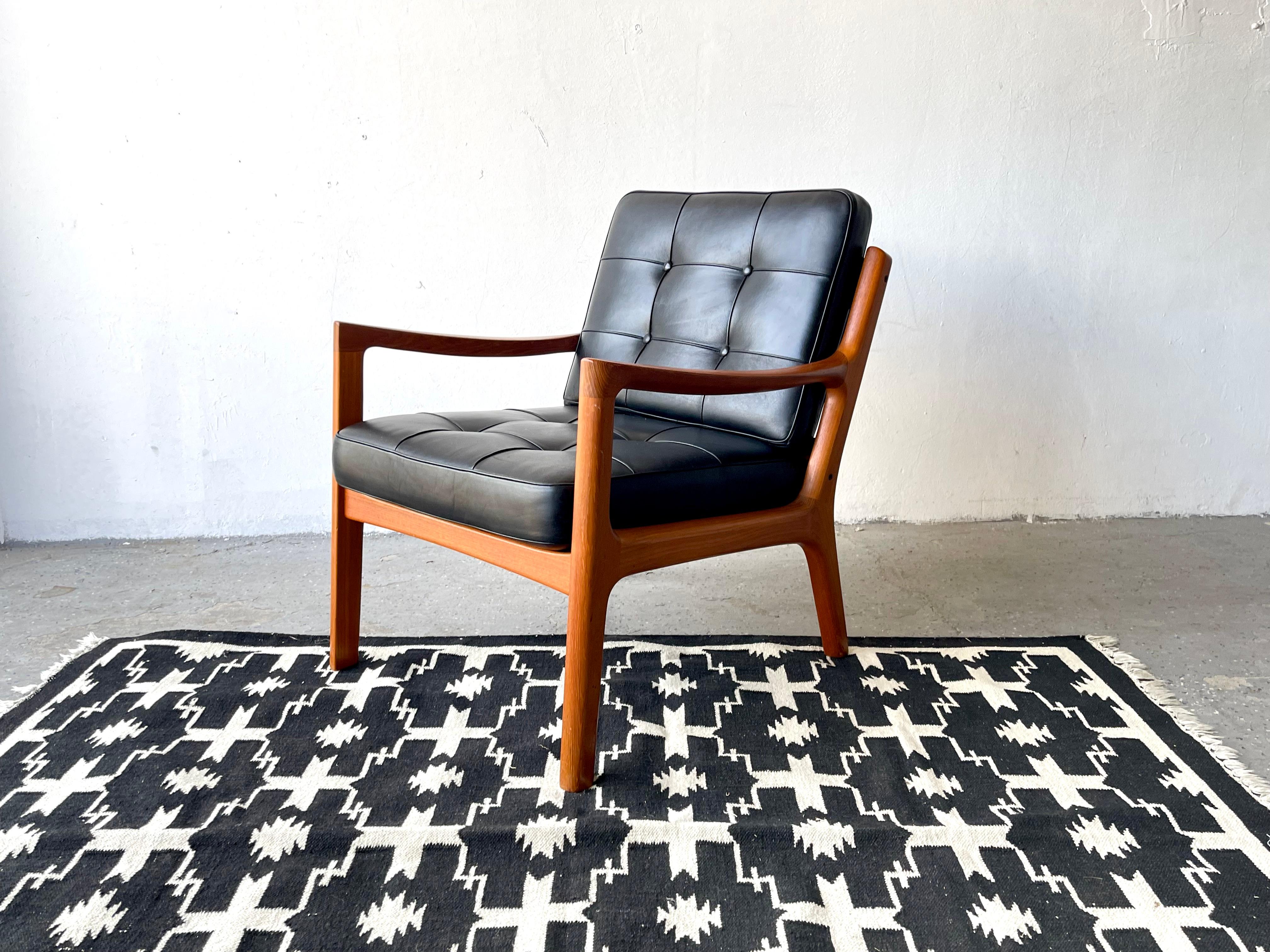 Mid-Century Modern Mid Century France & Son Teak & Oxhide Leather lounge Chair Model 116 / Senator