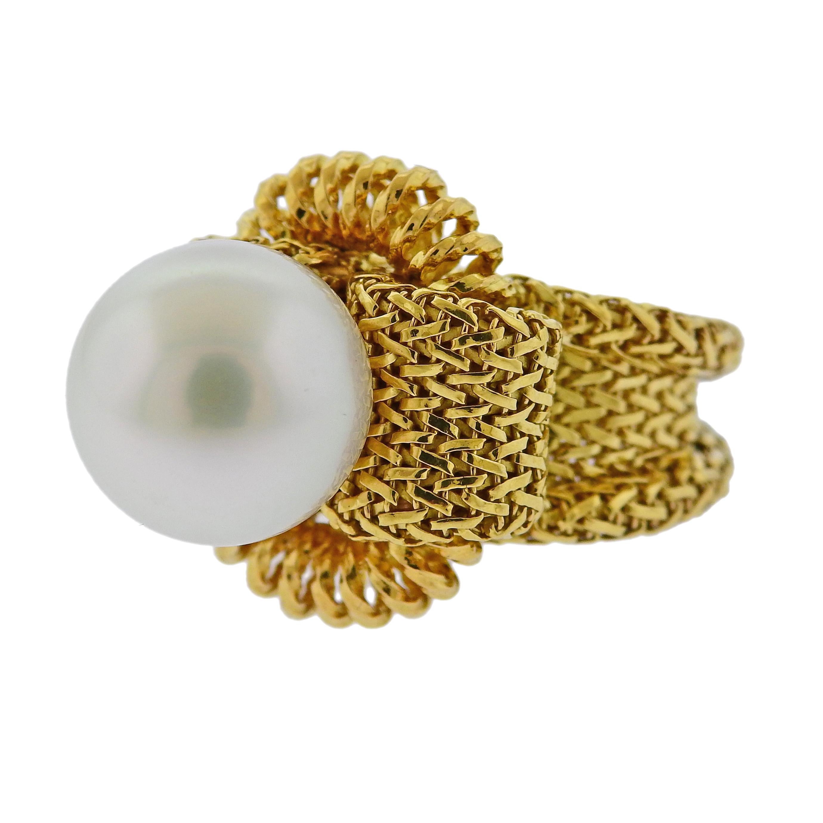 Midcentury France South Sea Pearl Gold Ring In Excellent Condition For Sale In New York, NY