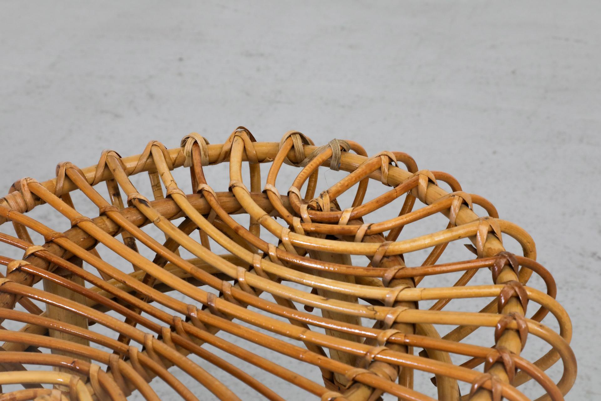 Tabouret bas en bambou du milieu du siècle inspiré par Franco Albini en vente 3