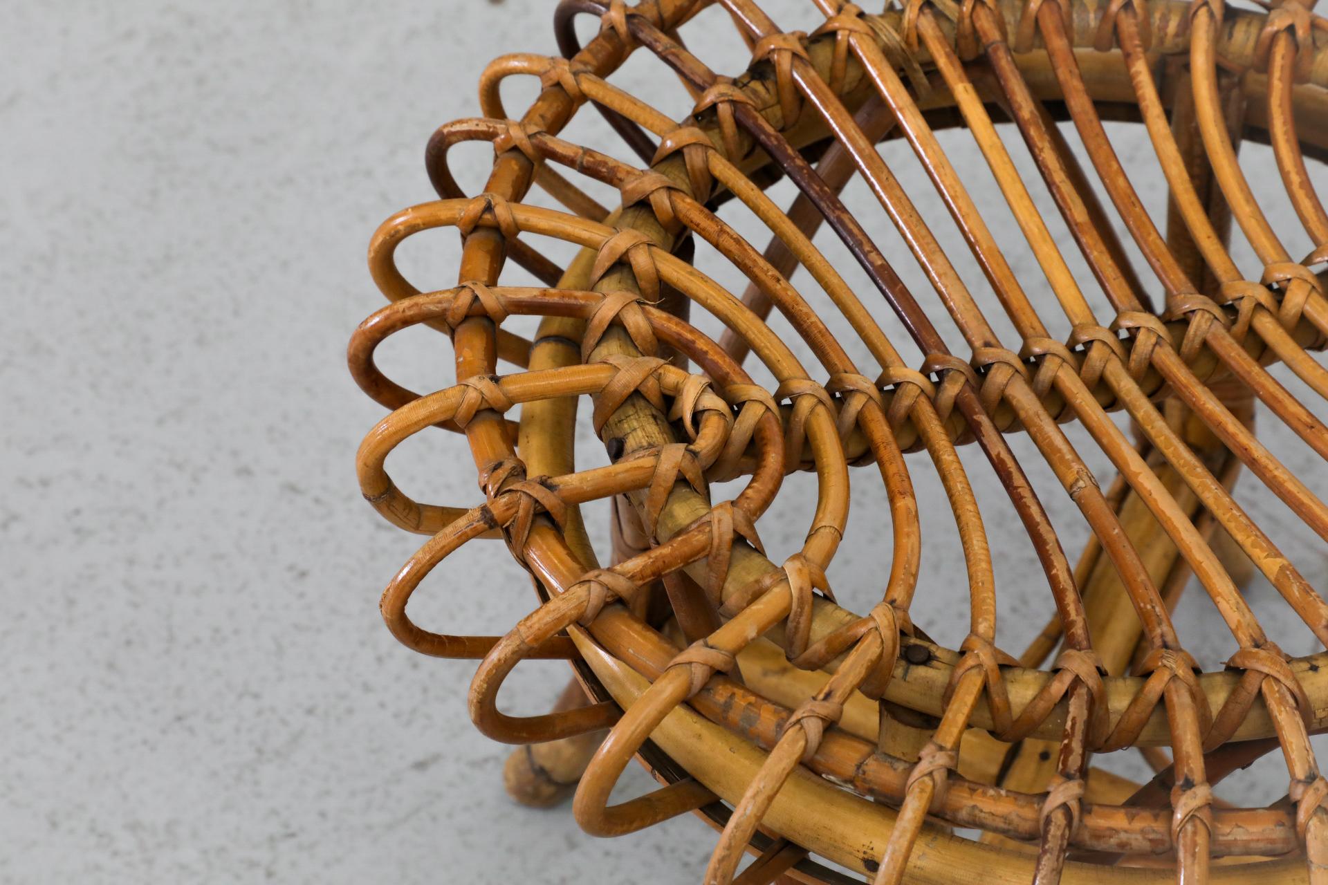 Tabouret bas en bambou du milieu du siècle inspiré par Franco Albini en vente 4