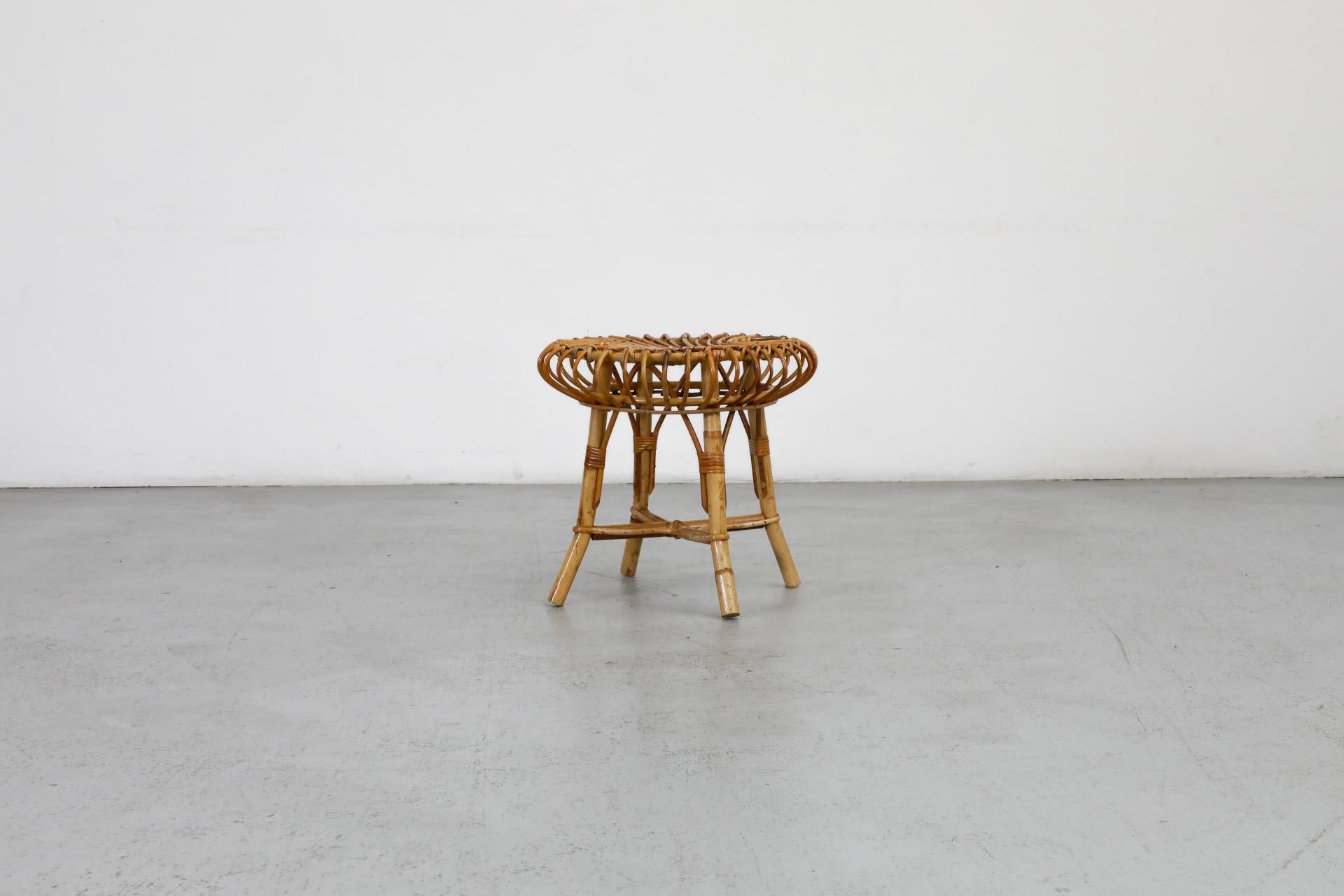 Mid-Century Modern Tabouret bas en bambou du milieu du siècle inspiré par Franco Albini en vente