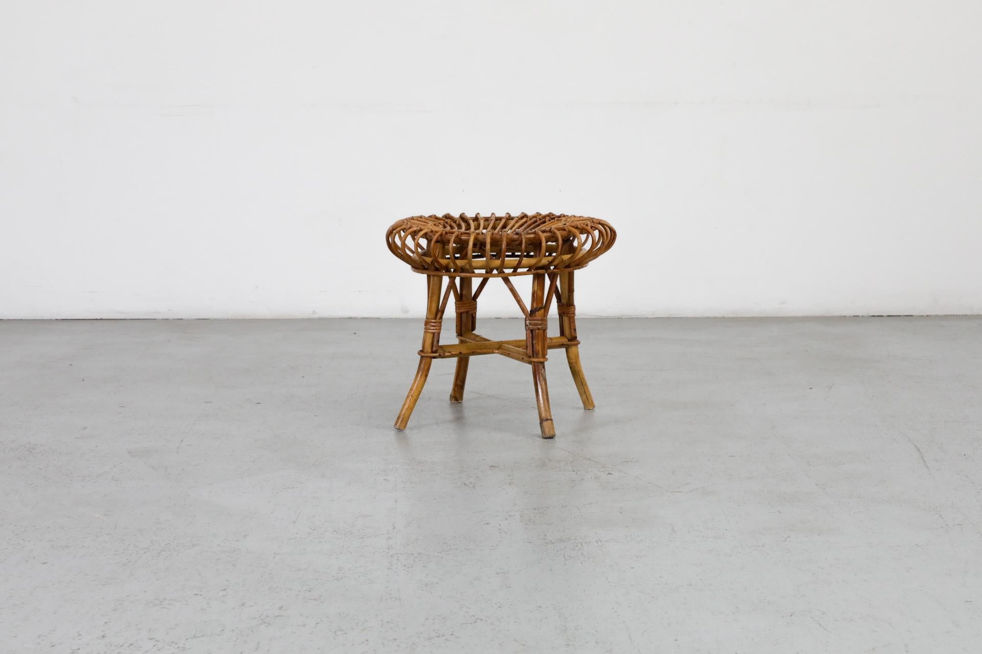 Mid-Century Modern Tabouret bas en bambou du milieu du siècle inspiré par Franco Albini en vente