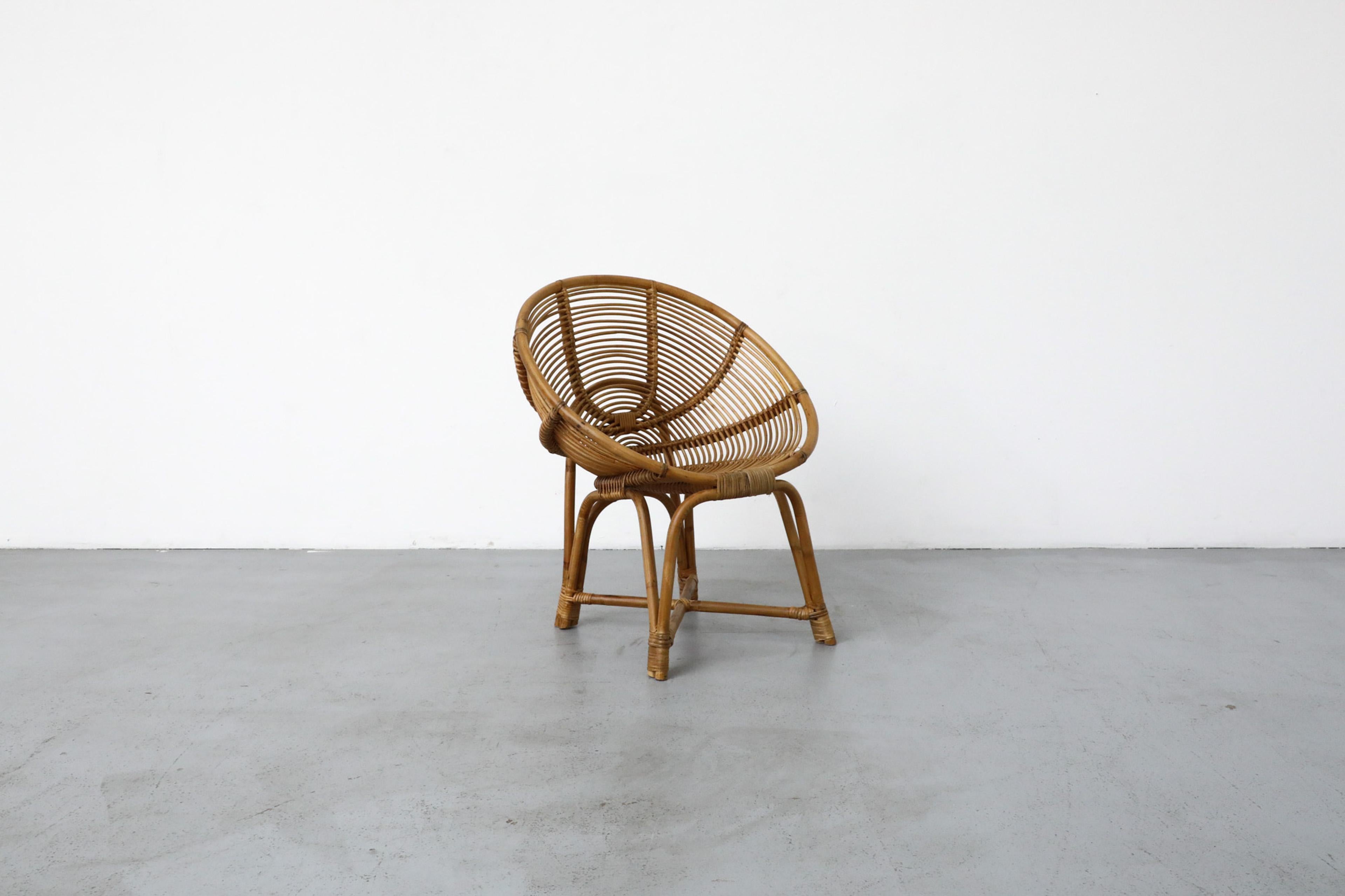 Silla con aro de bambú estilo Franco Albini de mediados de siglo Bambú