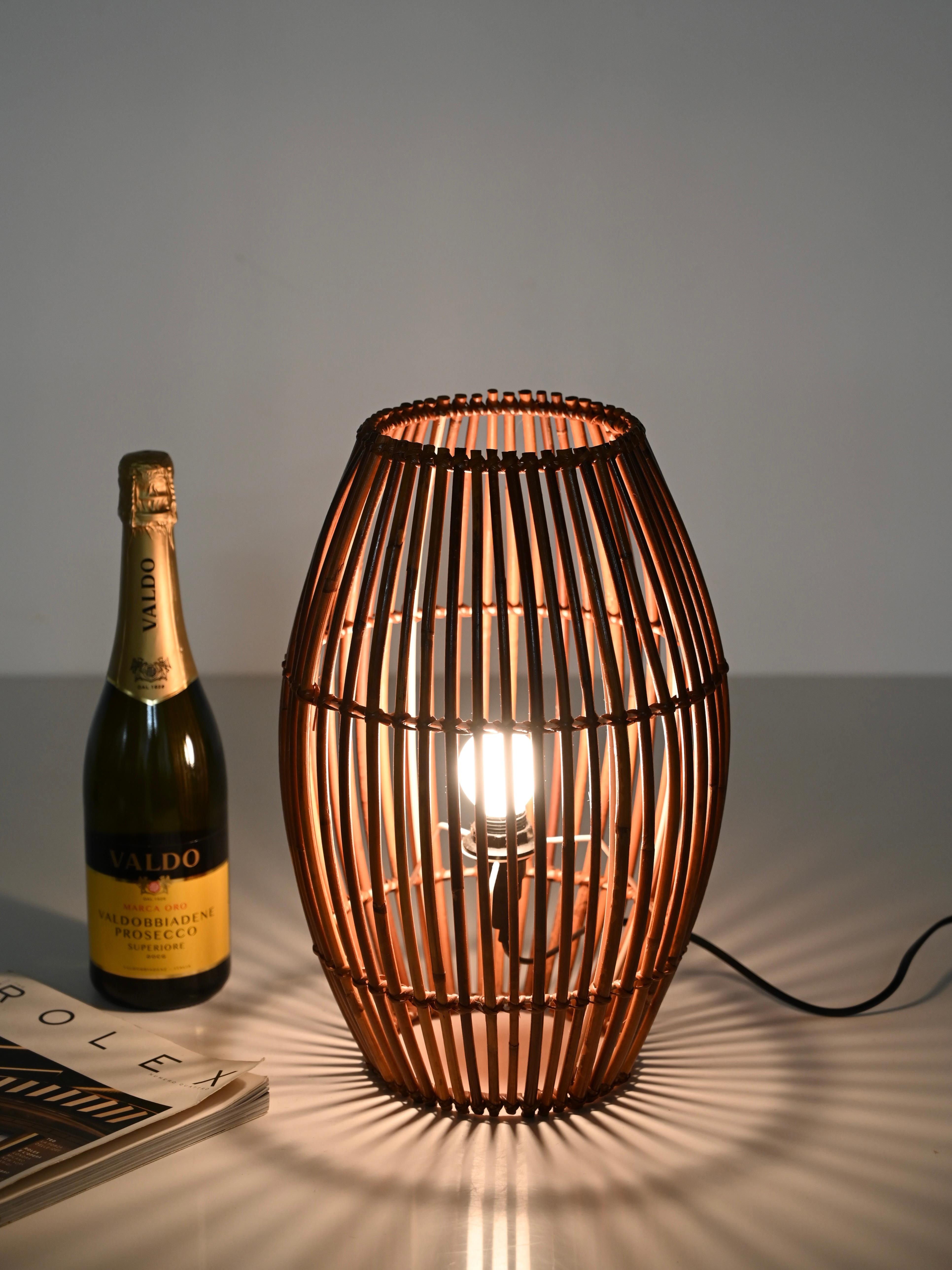 Mid-Century Franco Albini Table Lamp in Bamboo and Rattan, Italy, 1960s For Sale 4