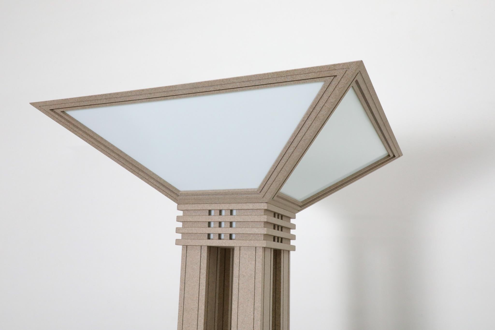 Lampadaires torchères d'inspiration Frank Lloyd Wright du milieu du siècle dernier en vente 2