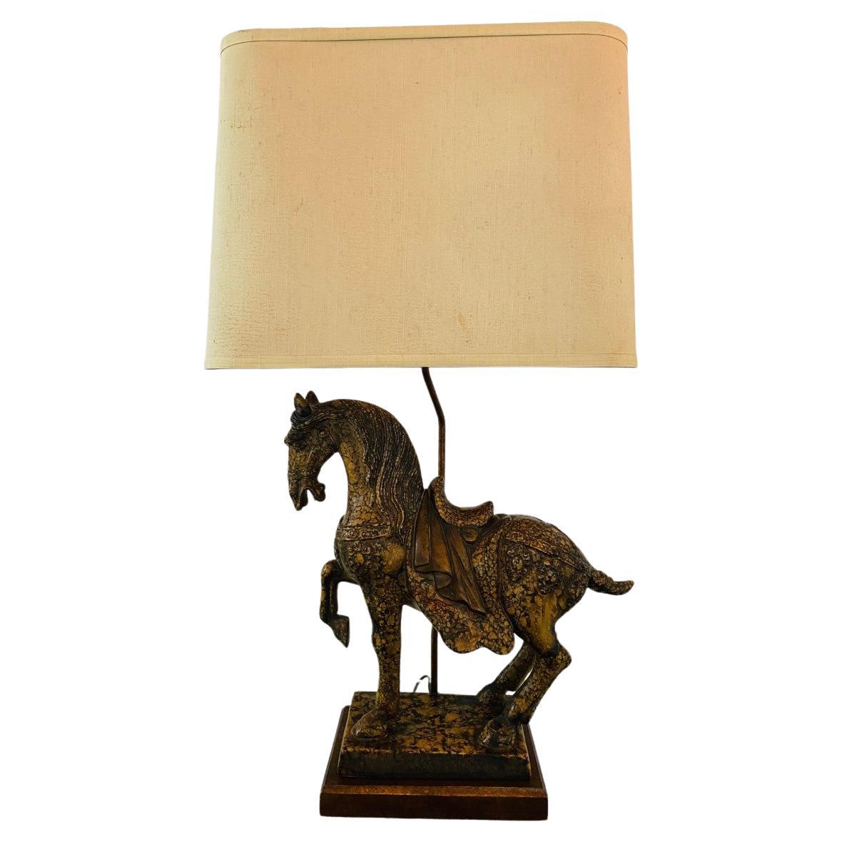 Lampe à poser du milieu du siècle Frederick Cooper, cheval Tang Dynasty en vente