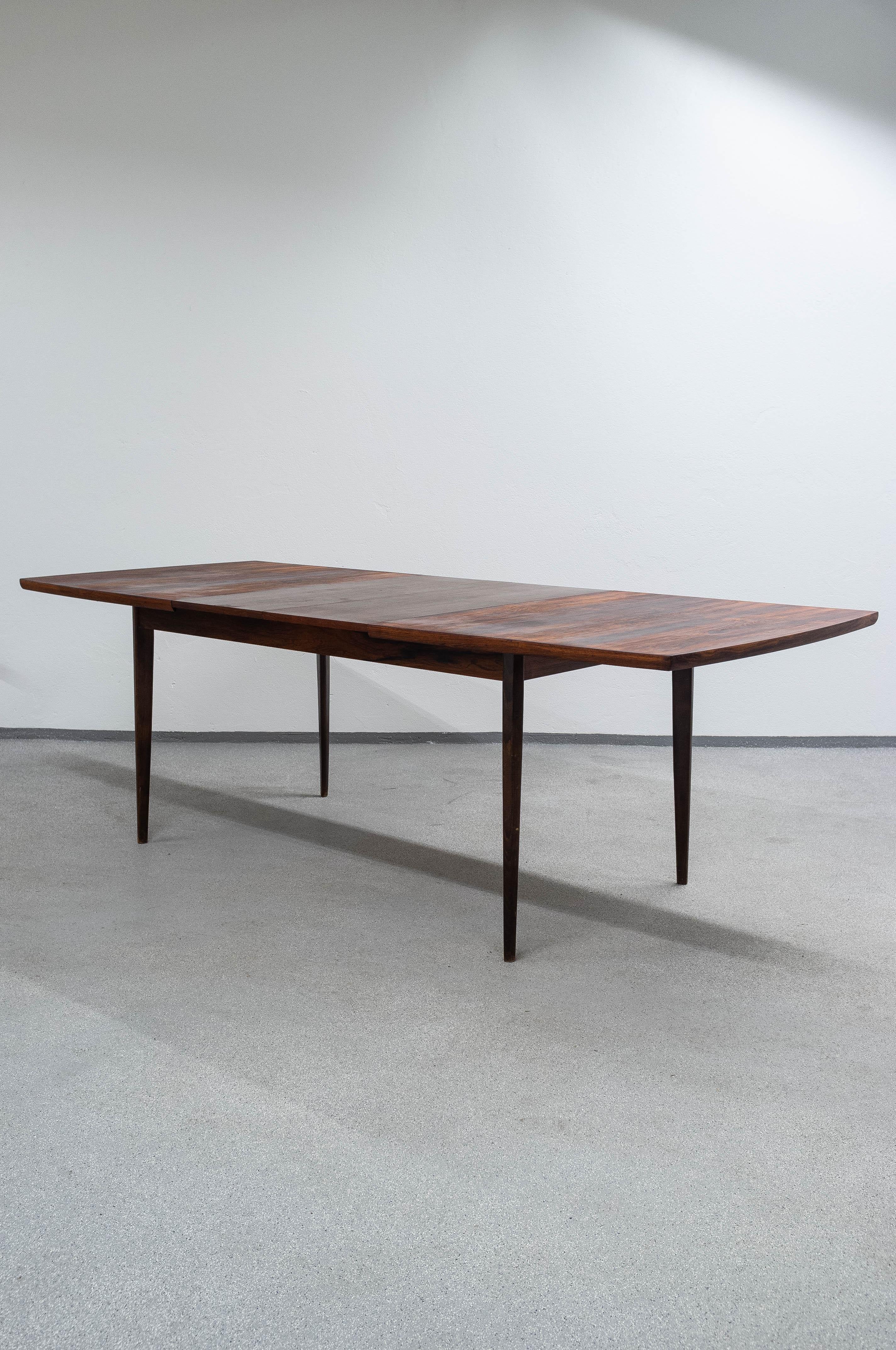 Norwegian Midcentury Fredrik Kayser Rosewood Dining Table with 2 Extension Plates For Sale
