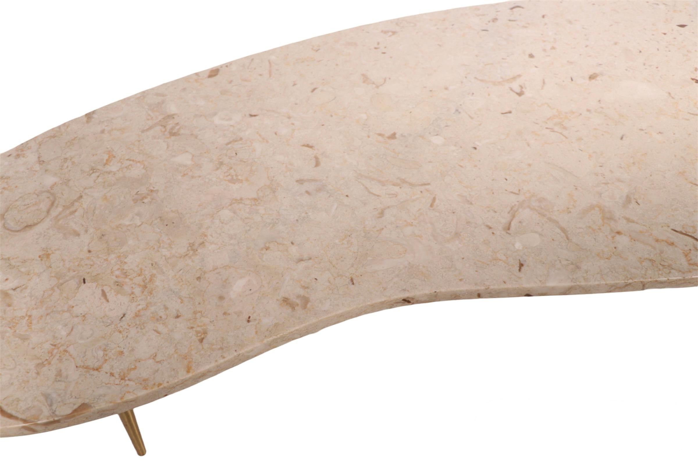 20ième siècle Table basse de forme libre en marbre du milieu du siècle dernier d'après Ponti en vente
