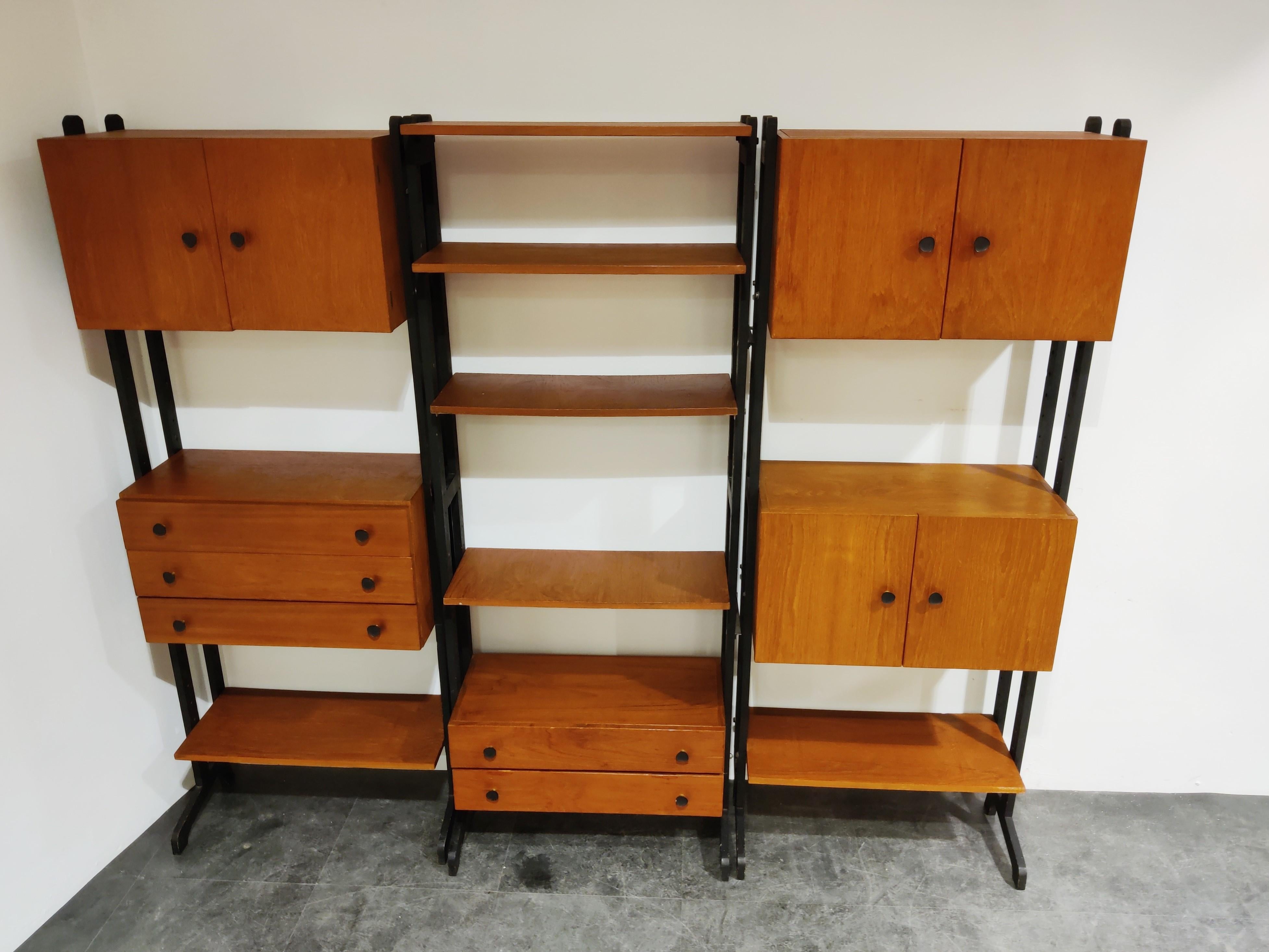 Midcentury Free Standing Wall Unit by Simplalux, 1960s In Good Condition In HEVERLEE, BE