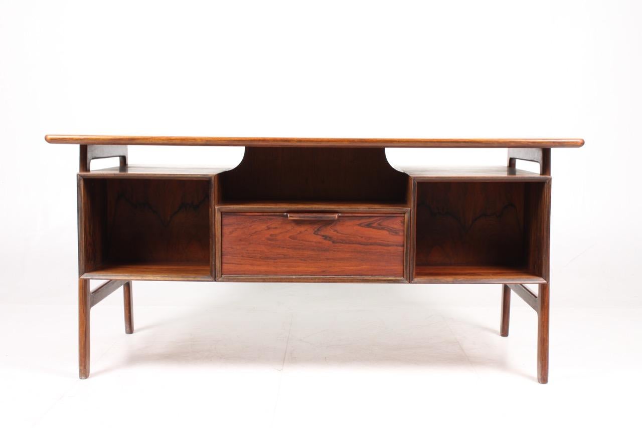 Midcentury Freestanding Desk in Rosewood by Oman Jun, 1950s 5