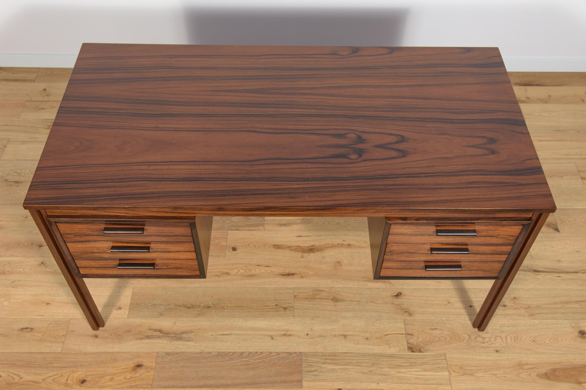 Danish Mid-Century Freestanding Rosewood Desk, 1960s For Sale