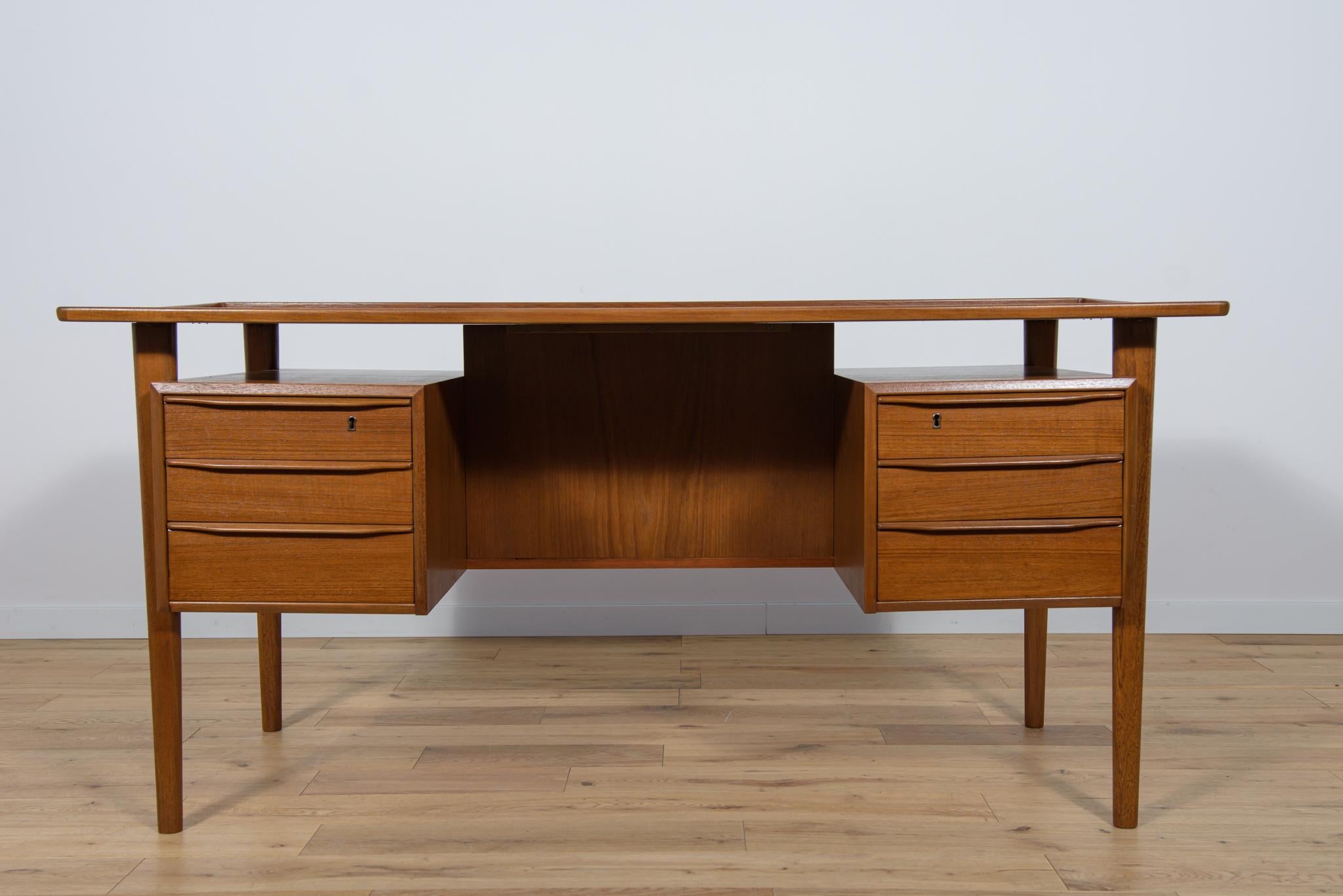 Mid-Century Modern Mid-Century Freestanding Teak Desk by Peter Løvig Nielsen, 1960s For Sale