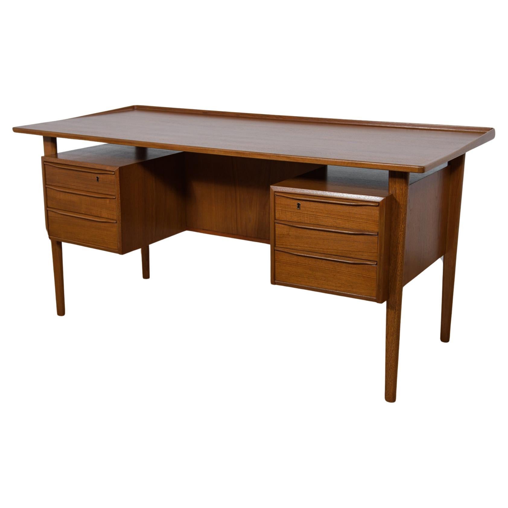 Mid-Century Freestanding Teak Desk by Peter Løvig Nielsen, 1960s For Sale