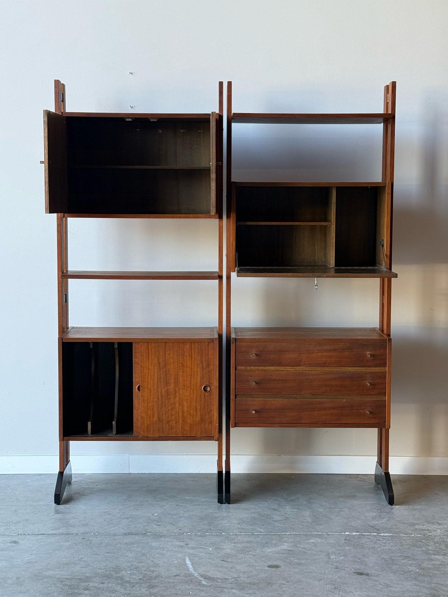 Mid-Century Freestanding Walnut Wall Unit In Good Condition In Raleigh, NC