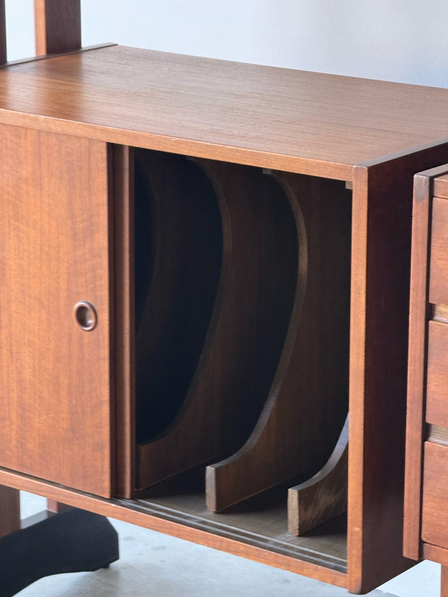 Late 20th Century Mid-Century Freestanding Walnut Wall Unit