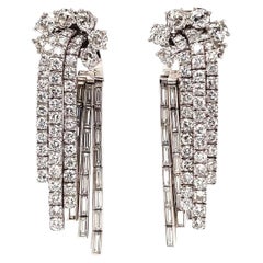 Mid-Century French 12.00 Carats Diamonds Platinum 18 Karat White Gold Ear-Clips