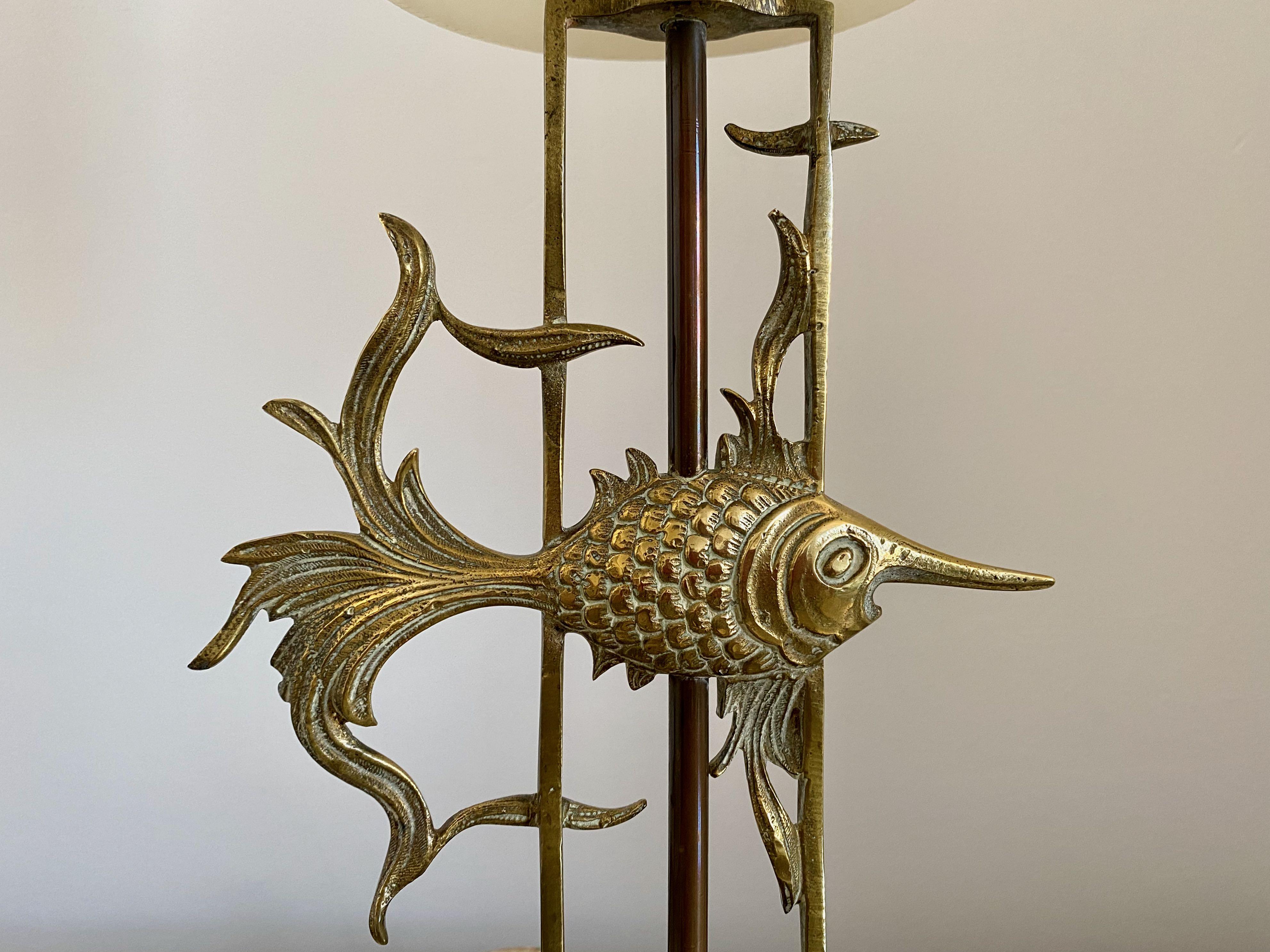 Mid-Century Modern Midcentury French 1950s Brass and Marble Fish Lamp For Sale