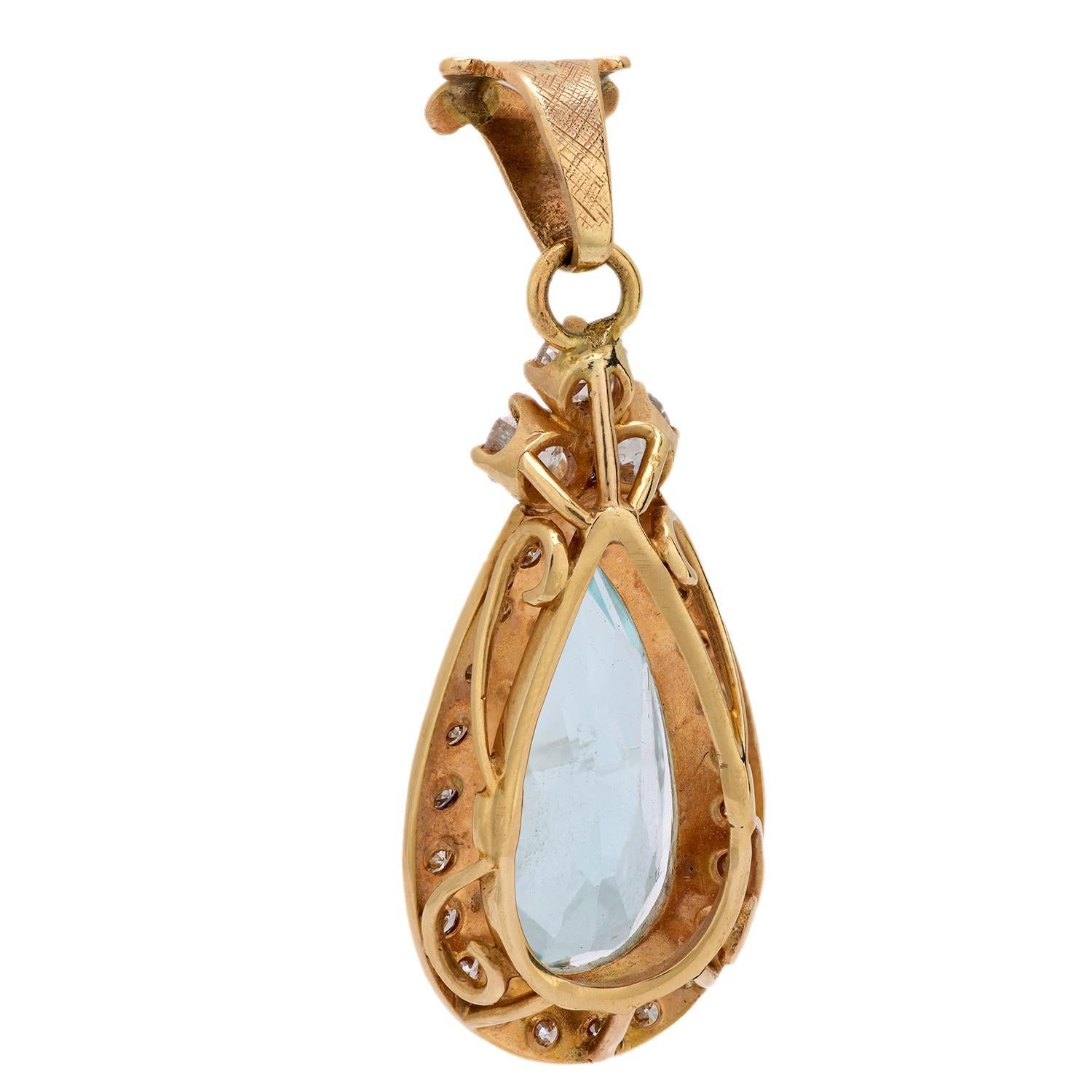 Mid Century French 6.40 carat aquamarine diamond 18k yellow gold pendant en Bueno estado para la venta en Beverly Hills, CA