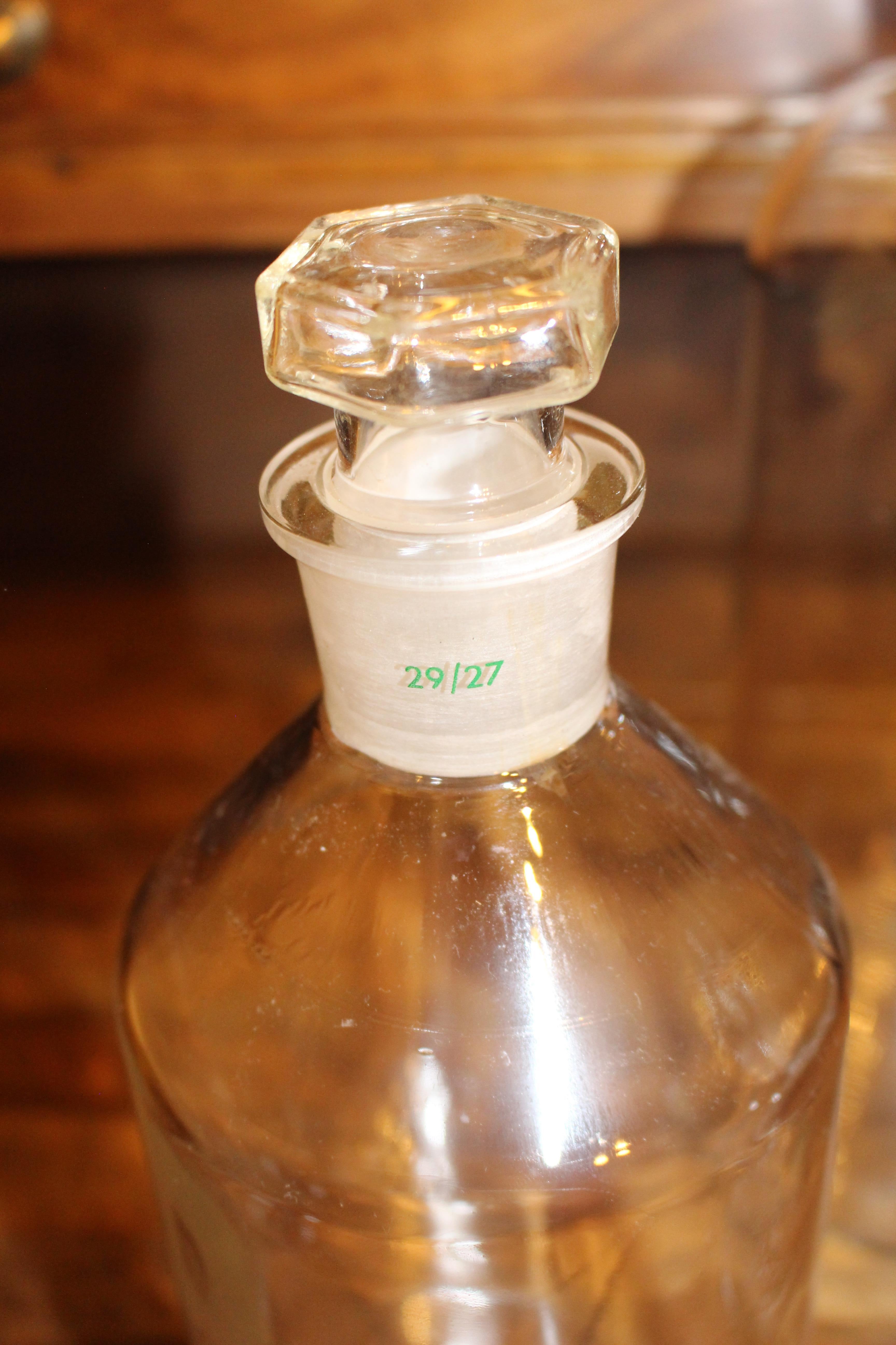 20th Century Midcentury French Apothecary Pharmacy Chemist Medicine Glass Bottle Jar Stopper