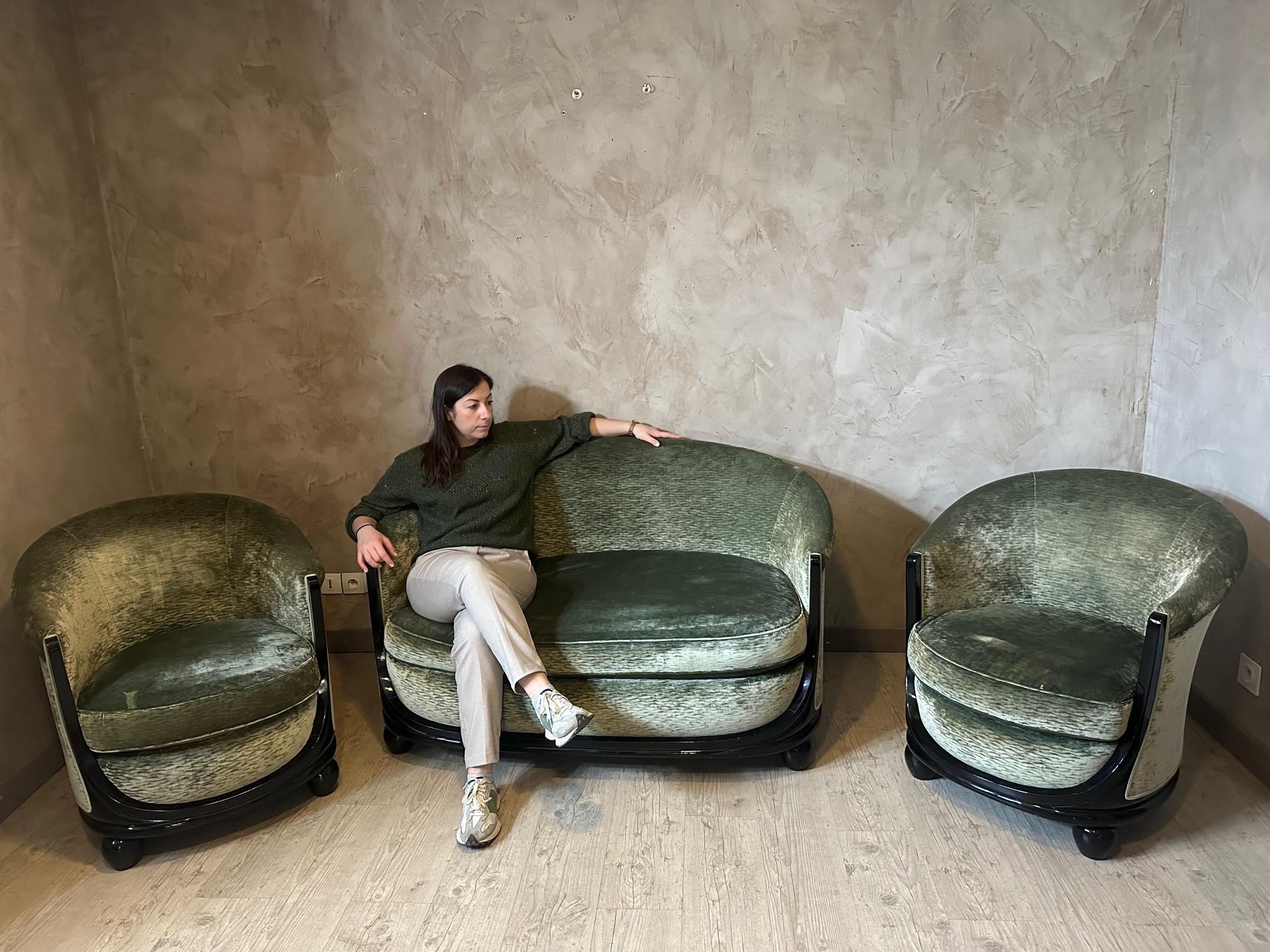 Mid-century French Art deco Set of a two-seats Sofa and Two Armchairs, 1930s For Sale 13