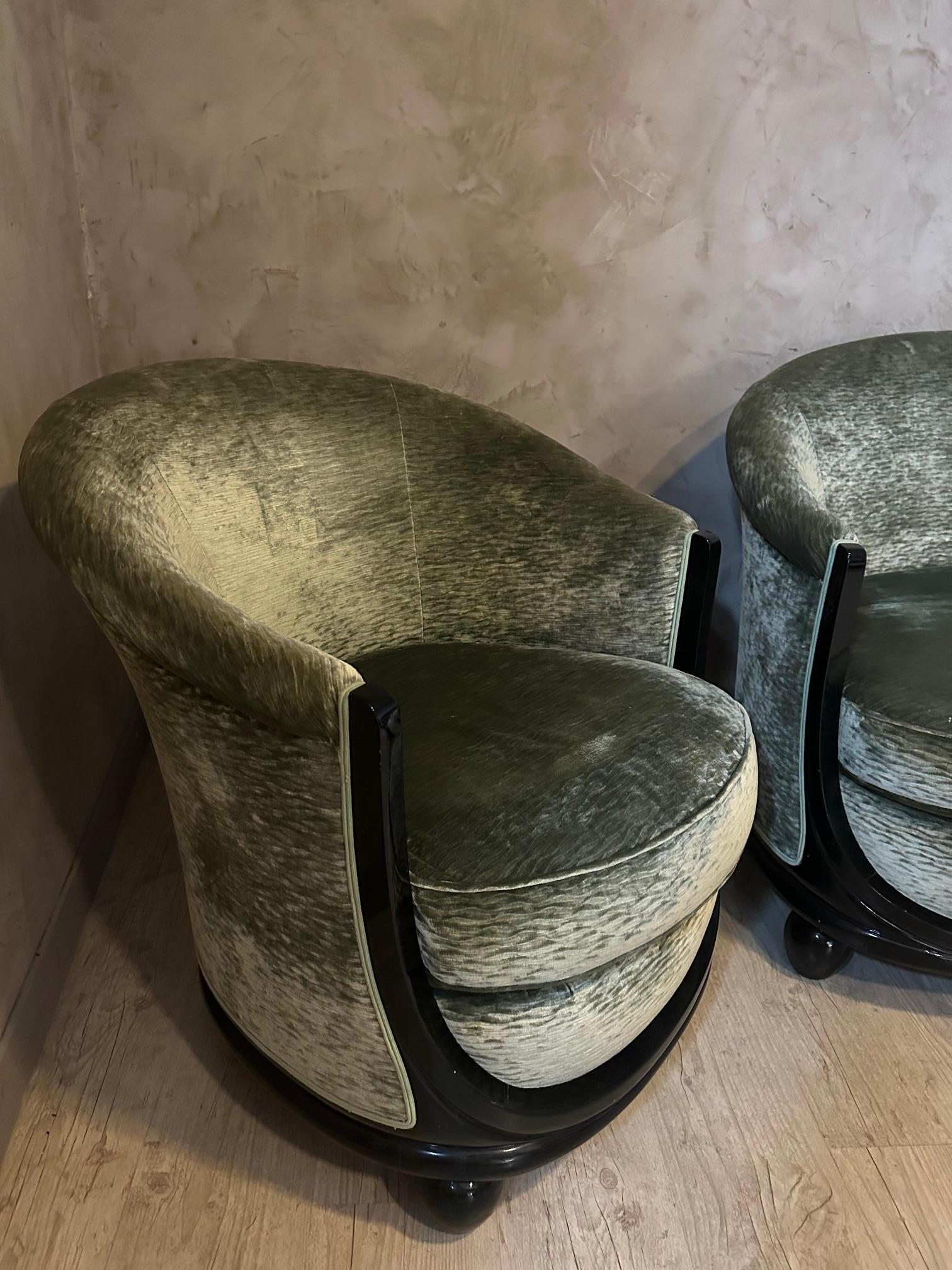 Mid-20th Century Mid-century French Art deco Set of a two-seats Sofa and Two Armchairs, 1930s For Sale