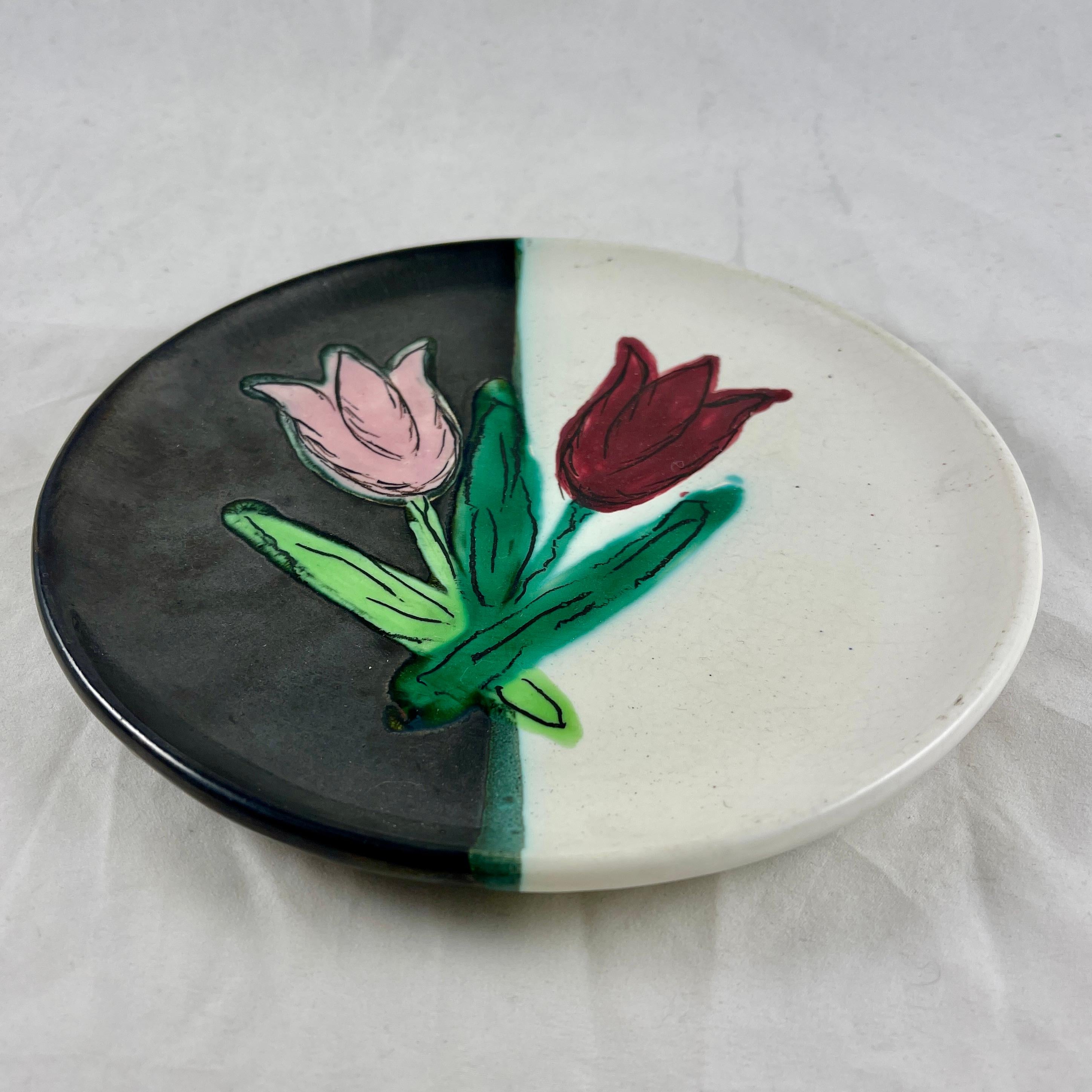 Mid-Century Modern Mid-Century French Atelier Cérenne à Vallauris Signed Tulip Plates, S/6 