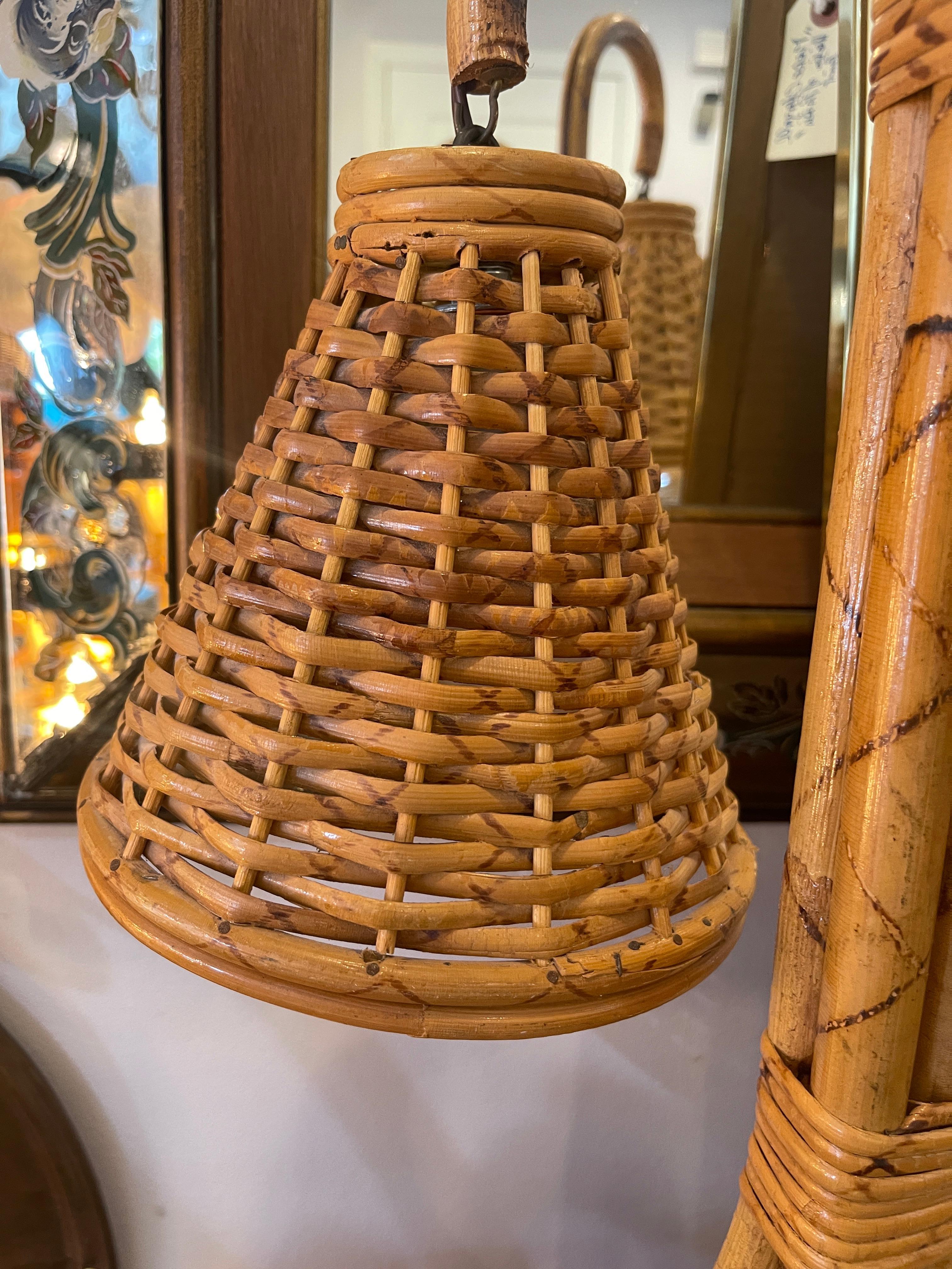 Mid-Century French Bamboo & Rattan Double Light Table Lamp For Sale 2