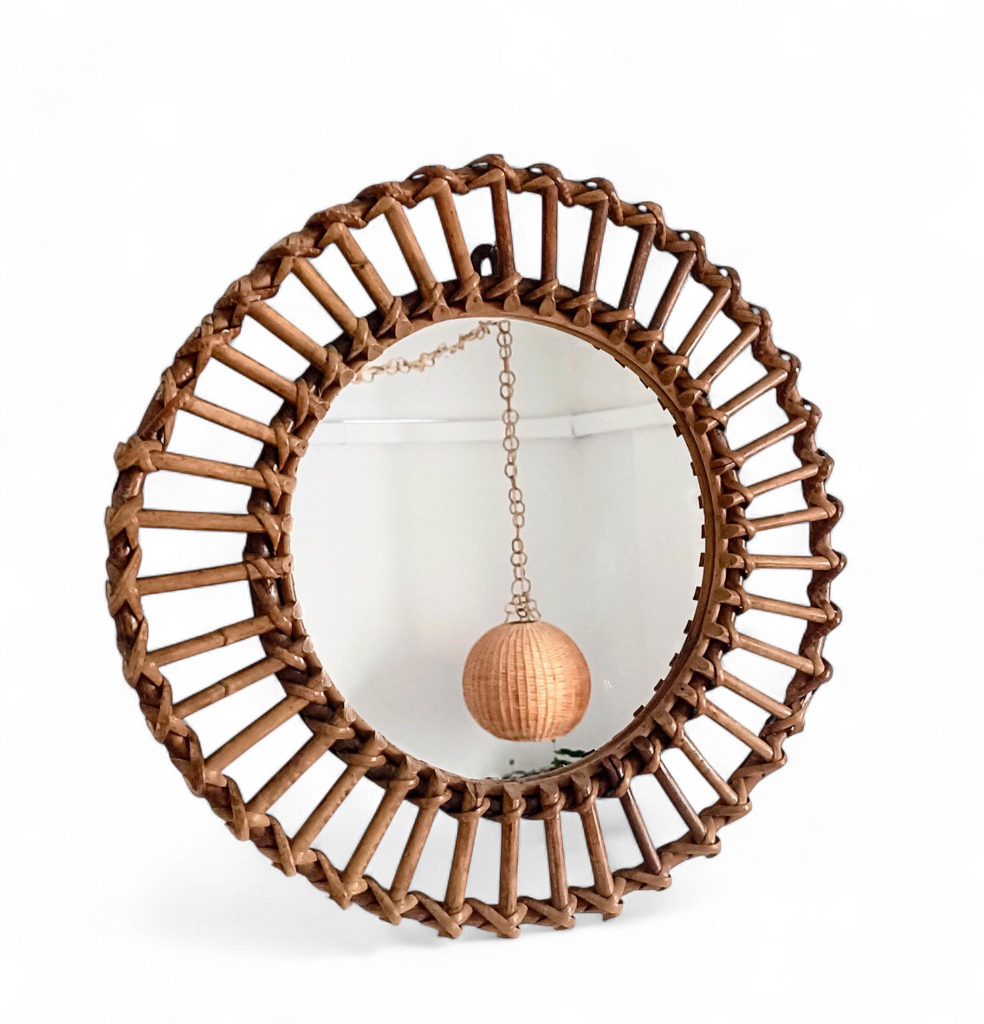 Milieu du XXe siècle Miroir mural rond en bambou et rotin, style Franco Albini, du milieu du siècle dernier en vente