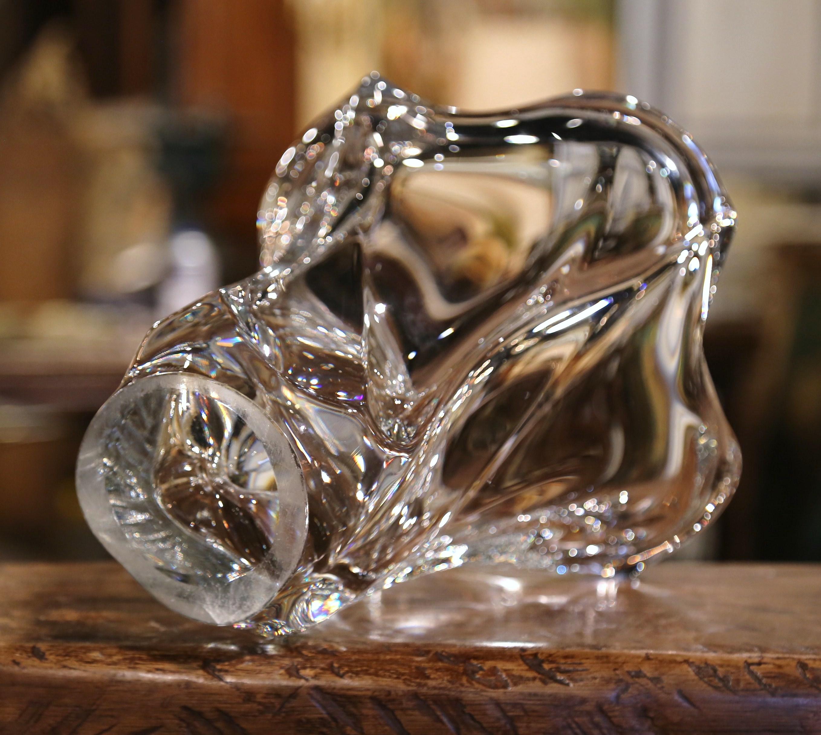 Mid-Century French Blown Clear Crystal Vase In Excellent Condition For Sale In Dallas, TX