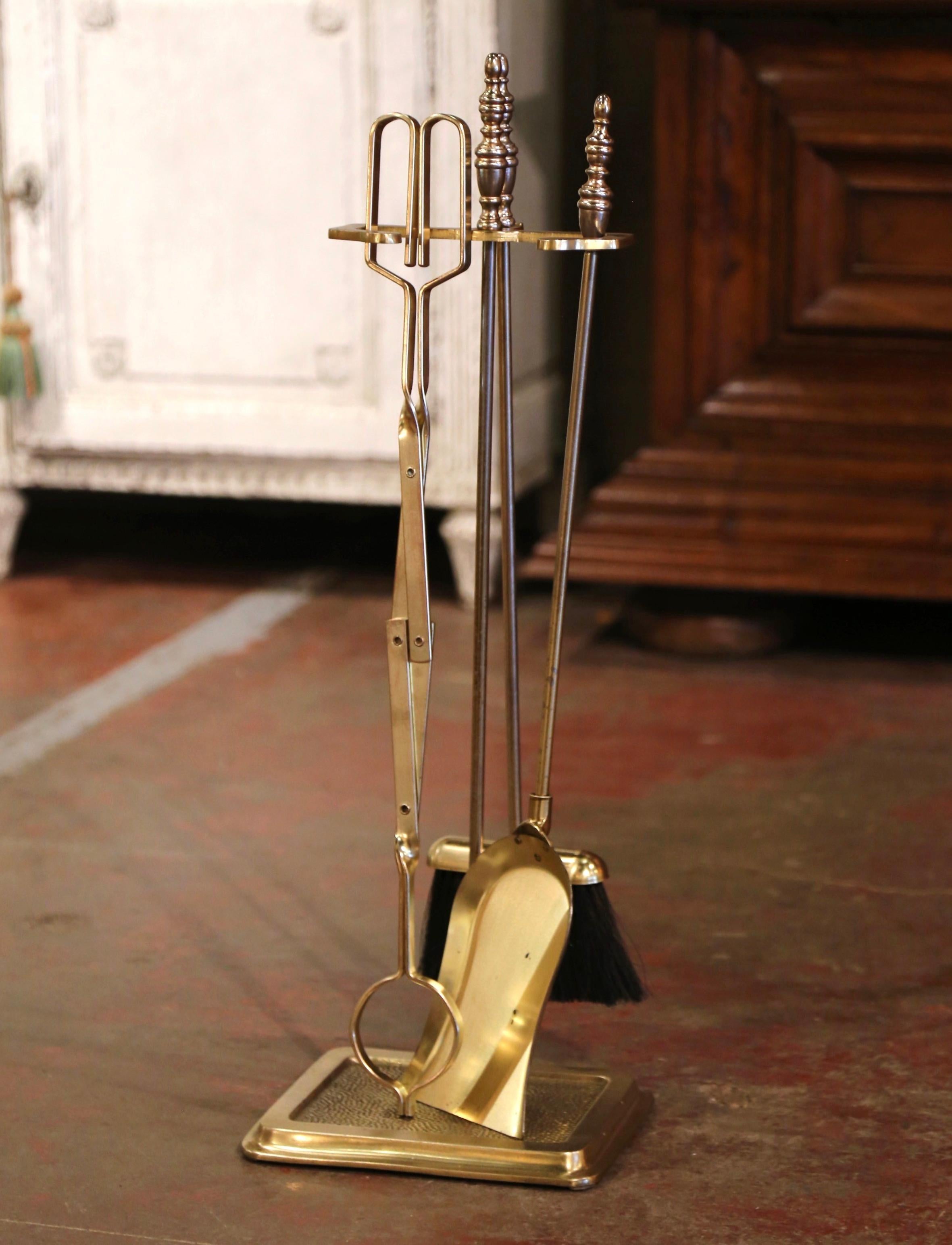 Mid-Century French Brass Fireplace Tool Set on Stand In Excellent Condition In Dallas, TX