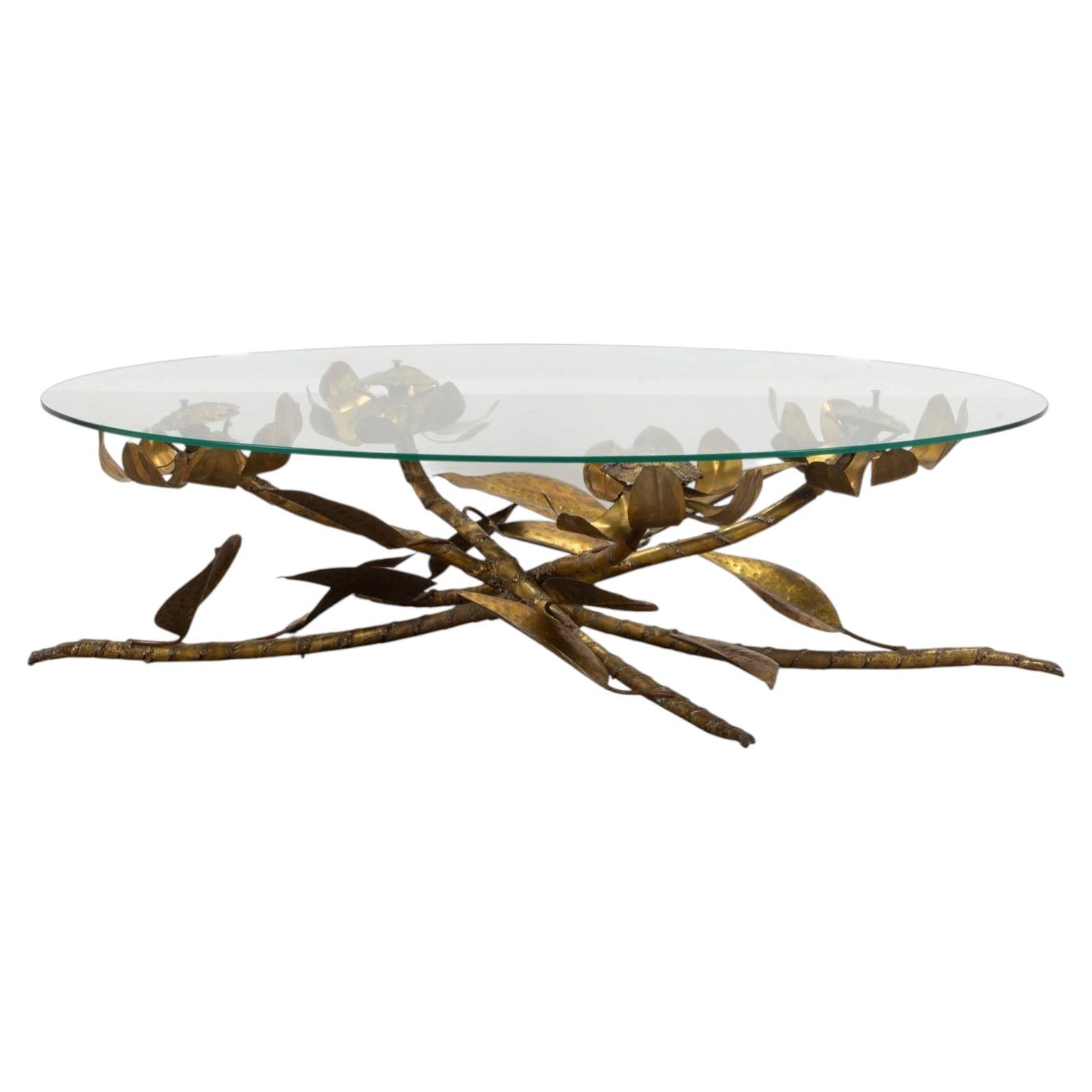 Table à fleurs française en laiton du milieu du siècle en vente